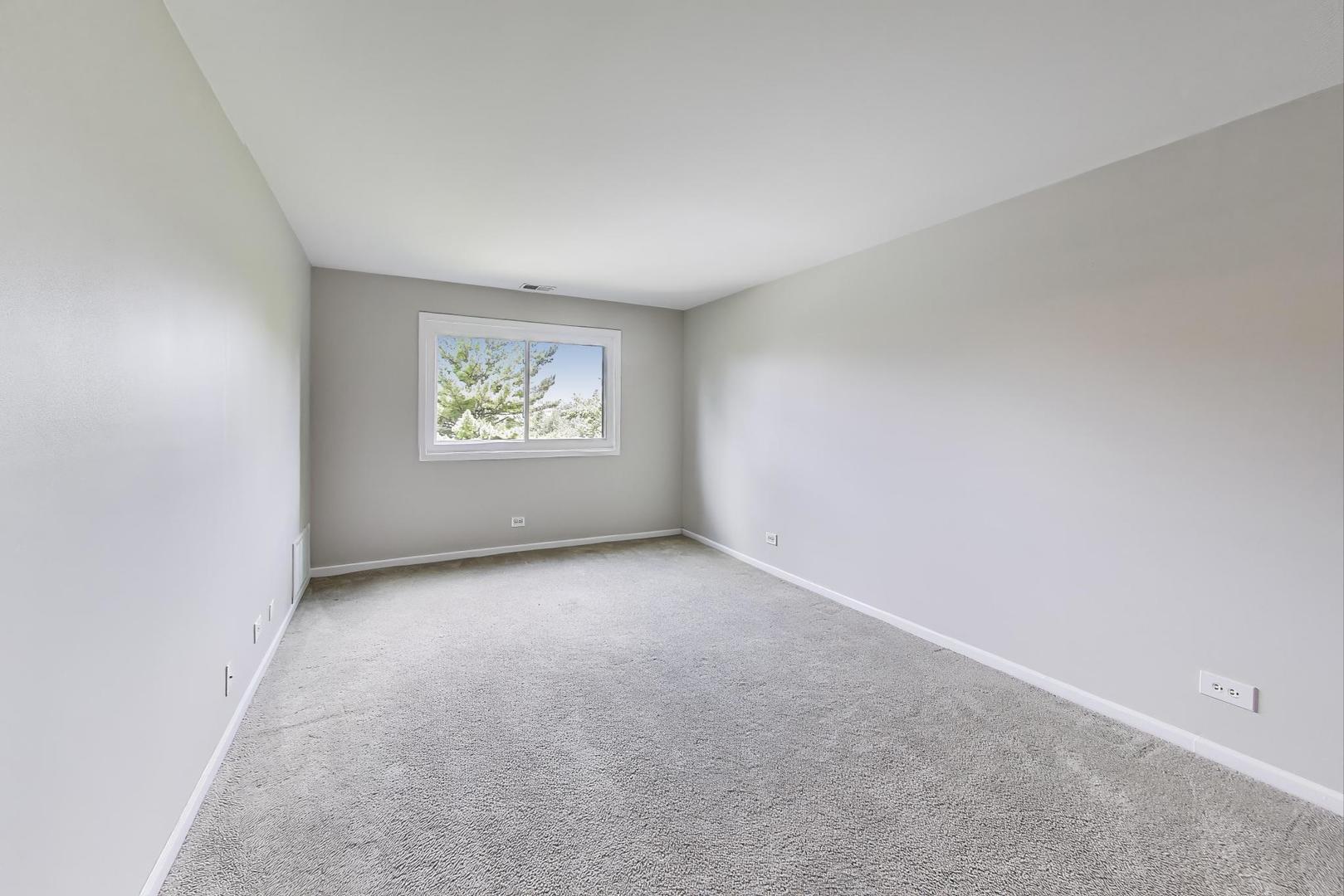 121 S Vail Avenue Unit: 401