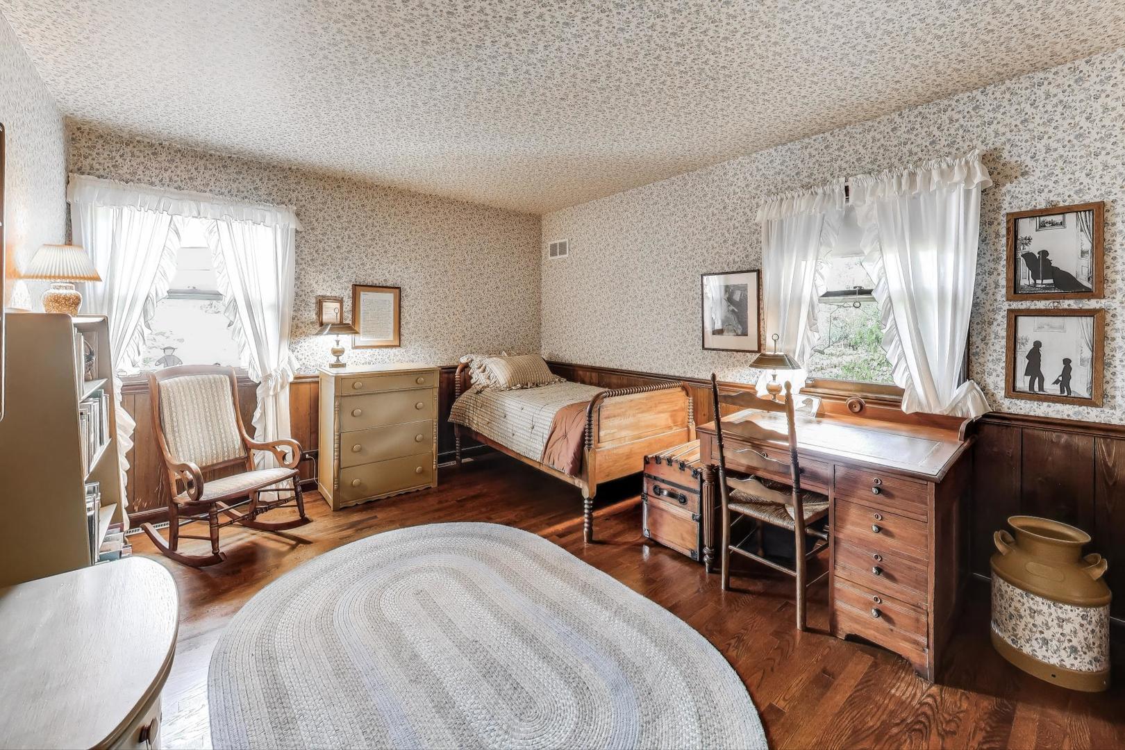 515 S Princeton Avenue