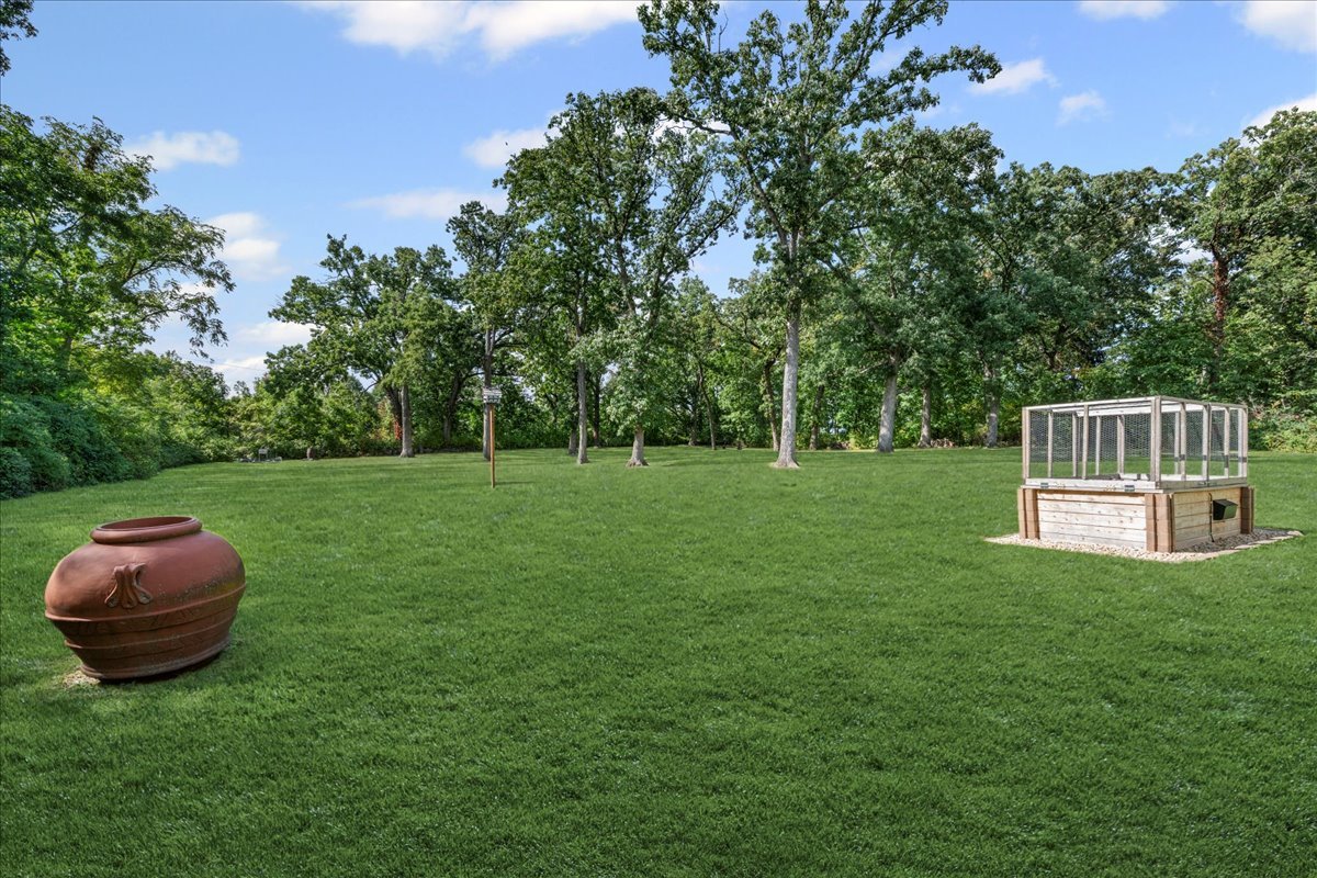 21744 N Hickory Hill Drive