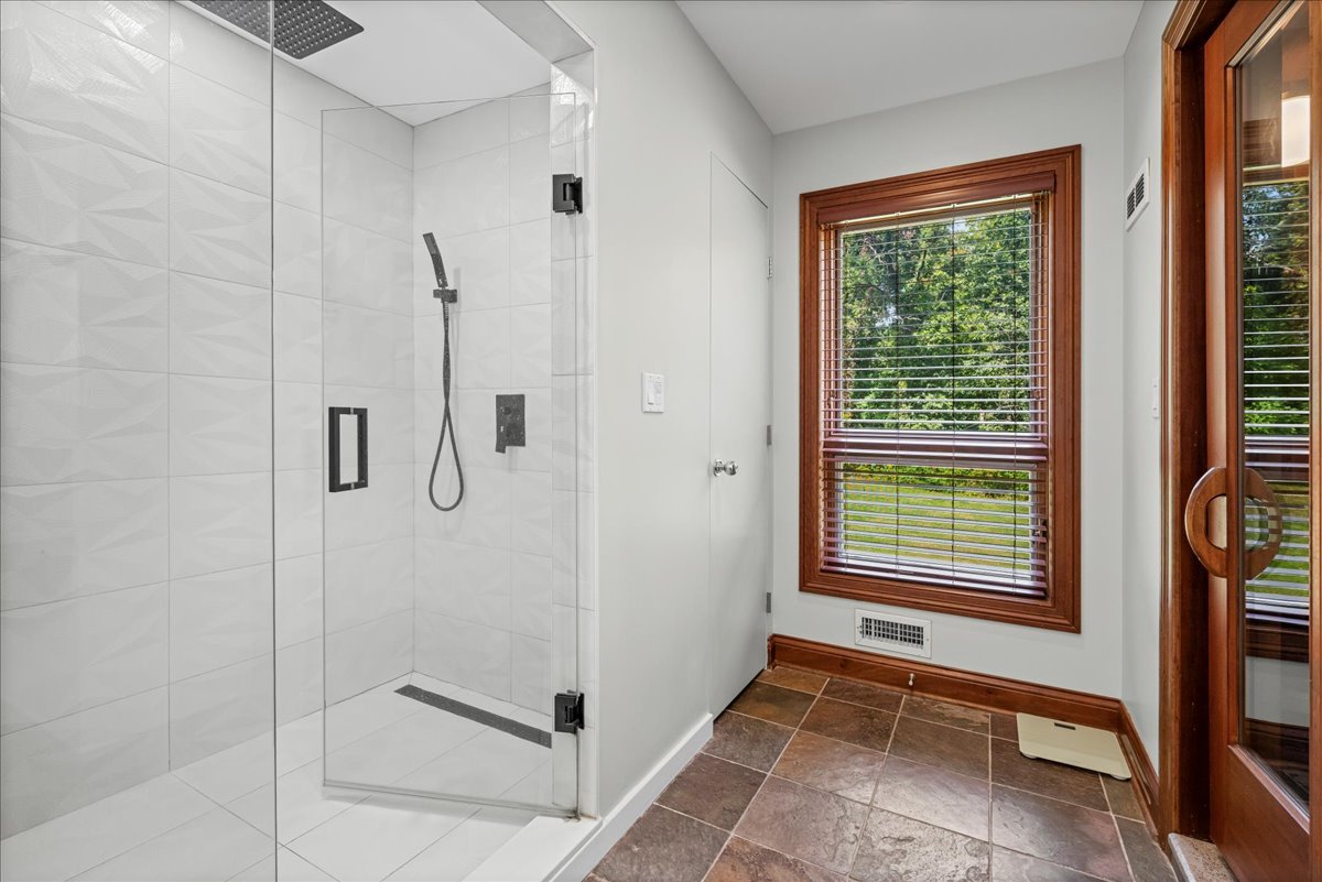 21744 N Hickory Hill Drive