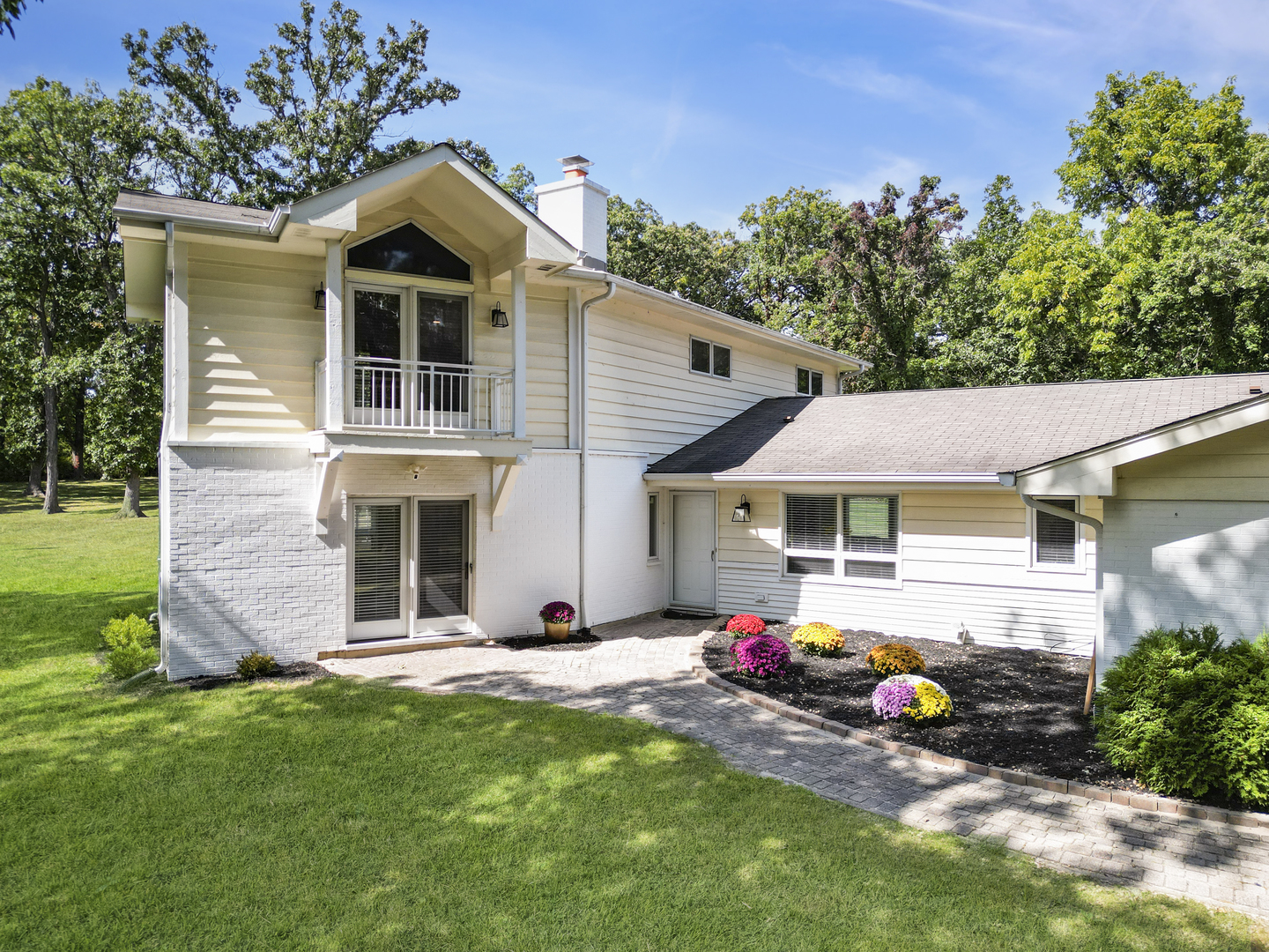 21744 N Hickory Hill Drive