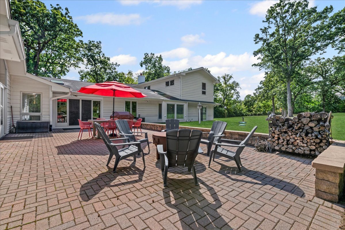 21744 N Hickory Hill Drive