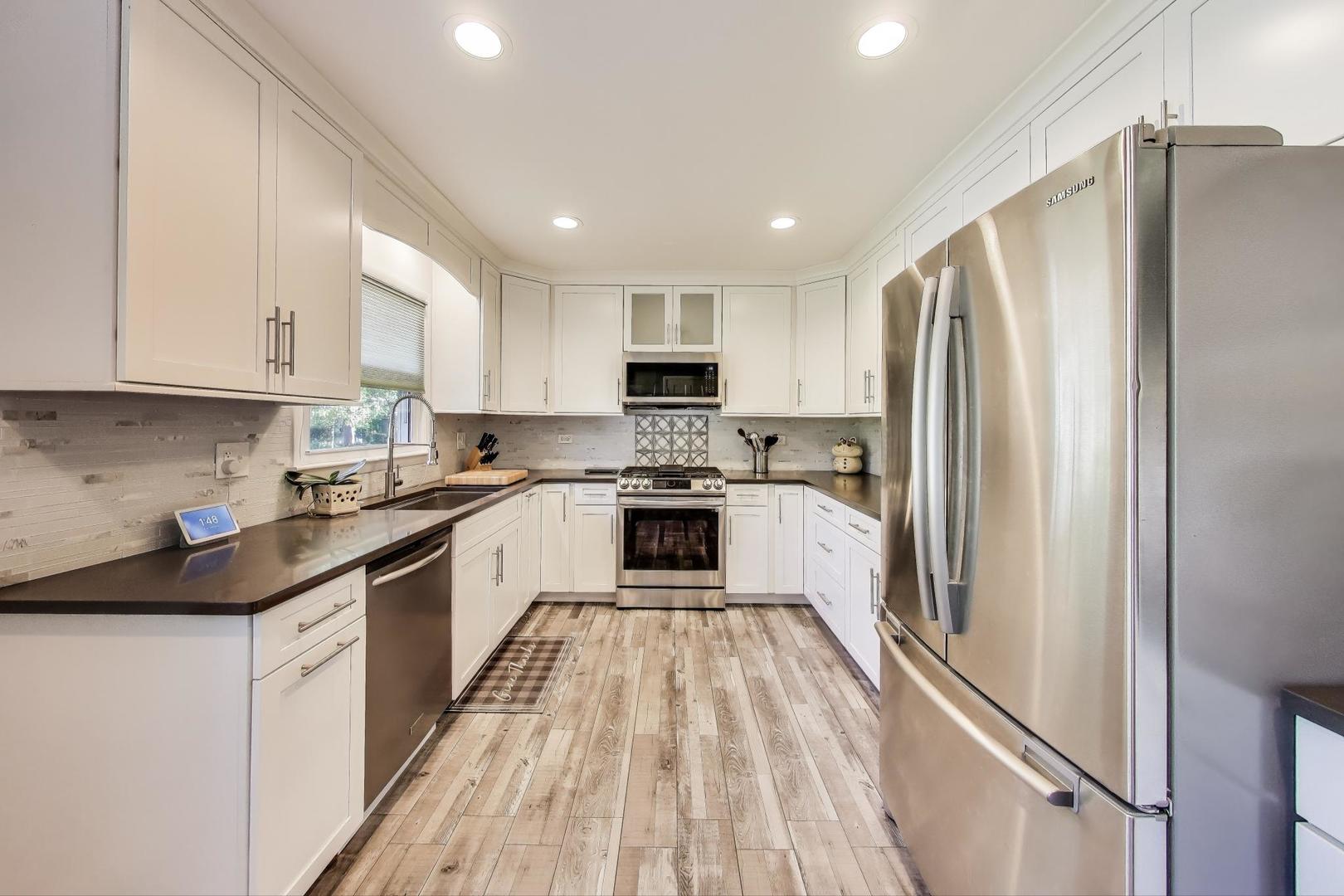 1822 E Tano Lane