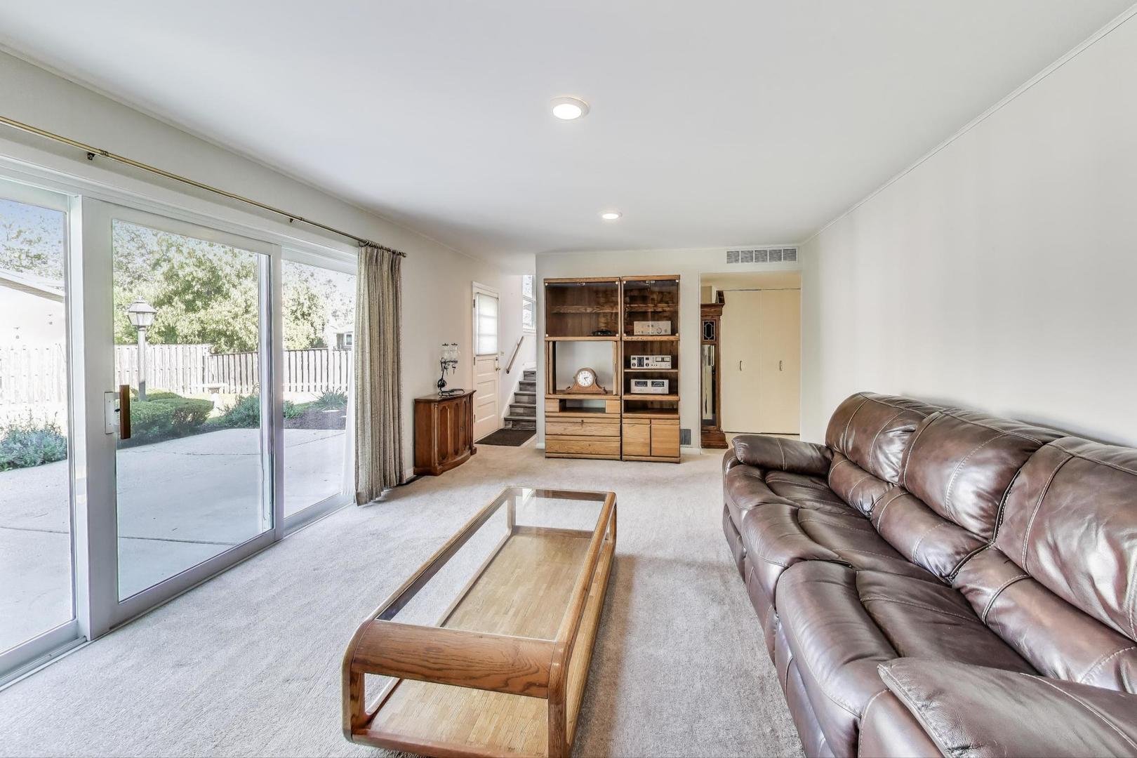 1822 E Tano Lane