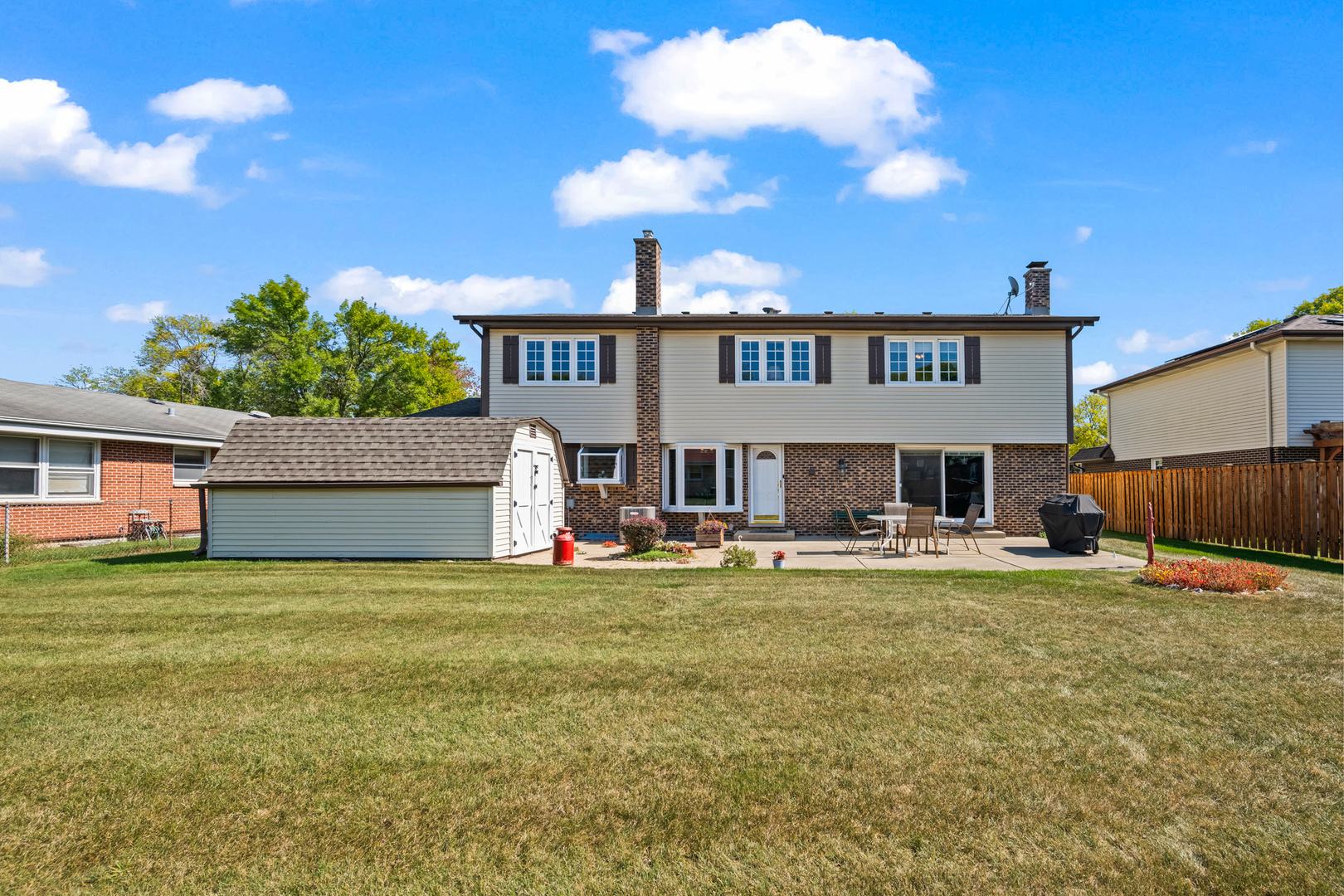 1114 S Fernandez Avenue