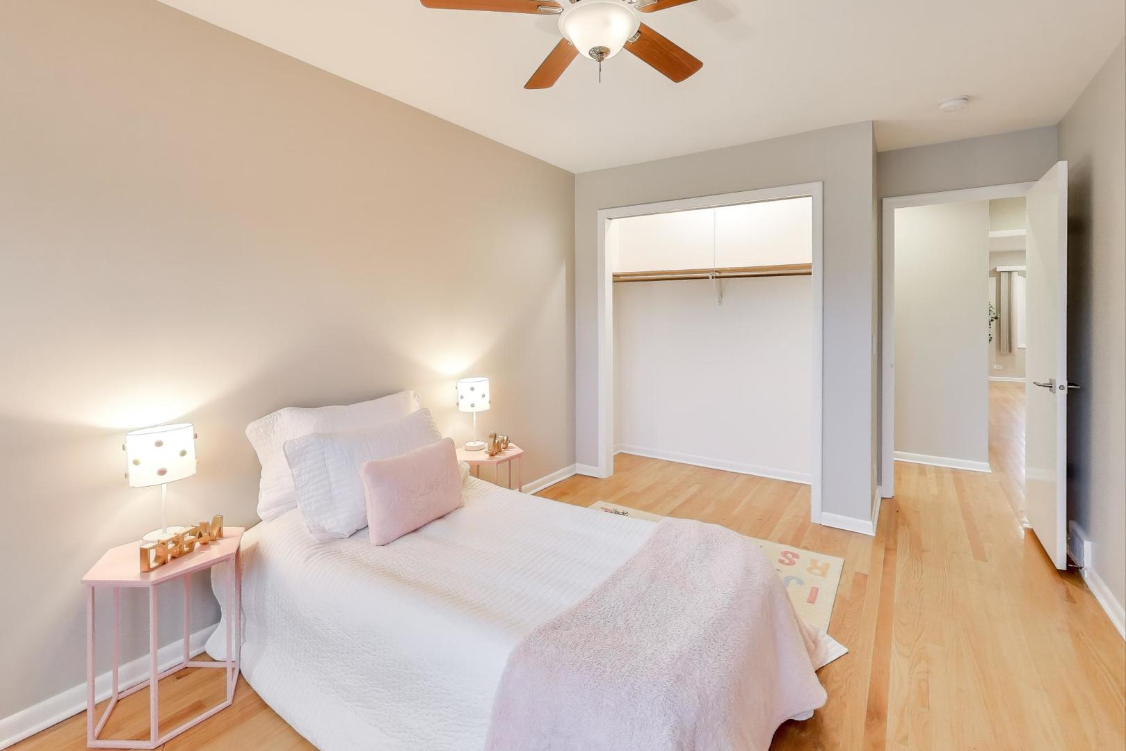 1318 S WALNUT Avenue