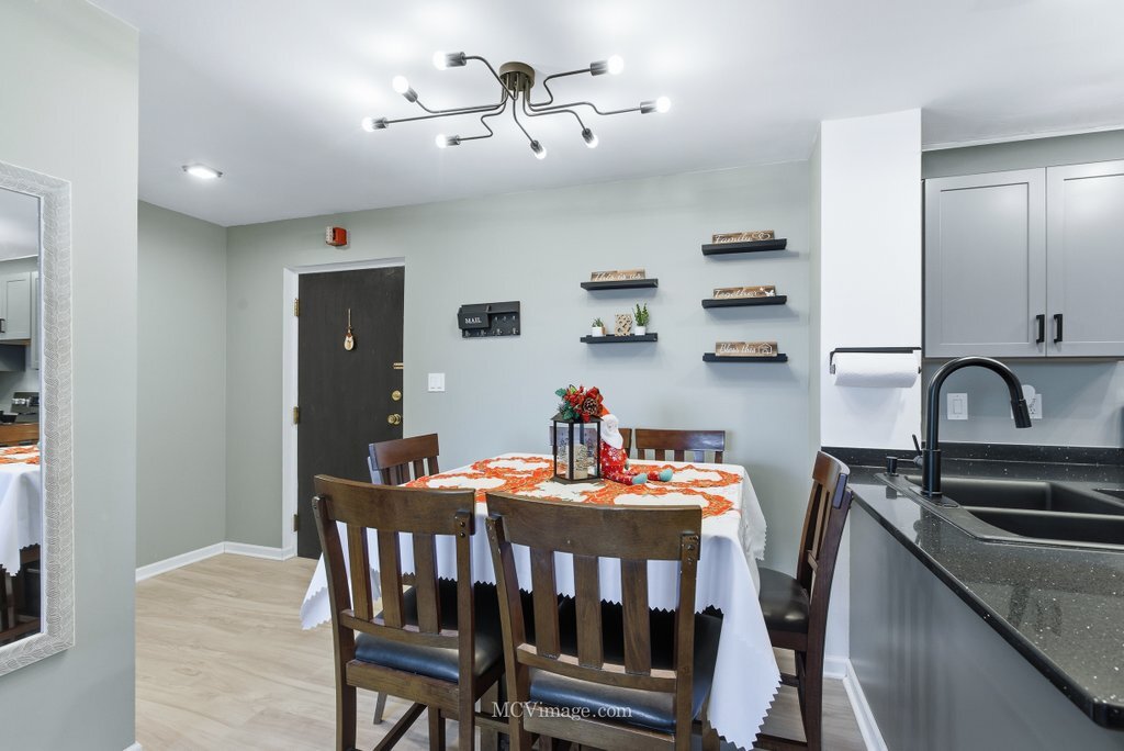 5400 Walnut Avenue Unit: 208