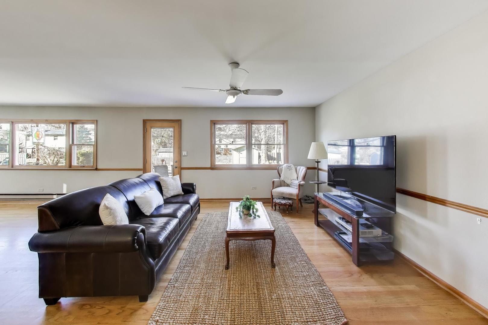 200 S Derbyshire Lane