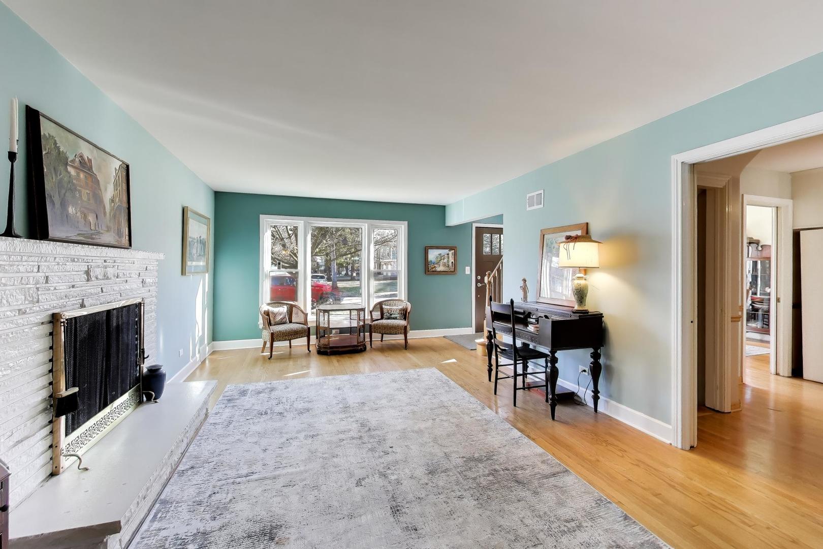 200 S Derbyshire Lane