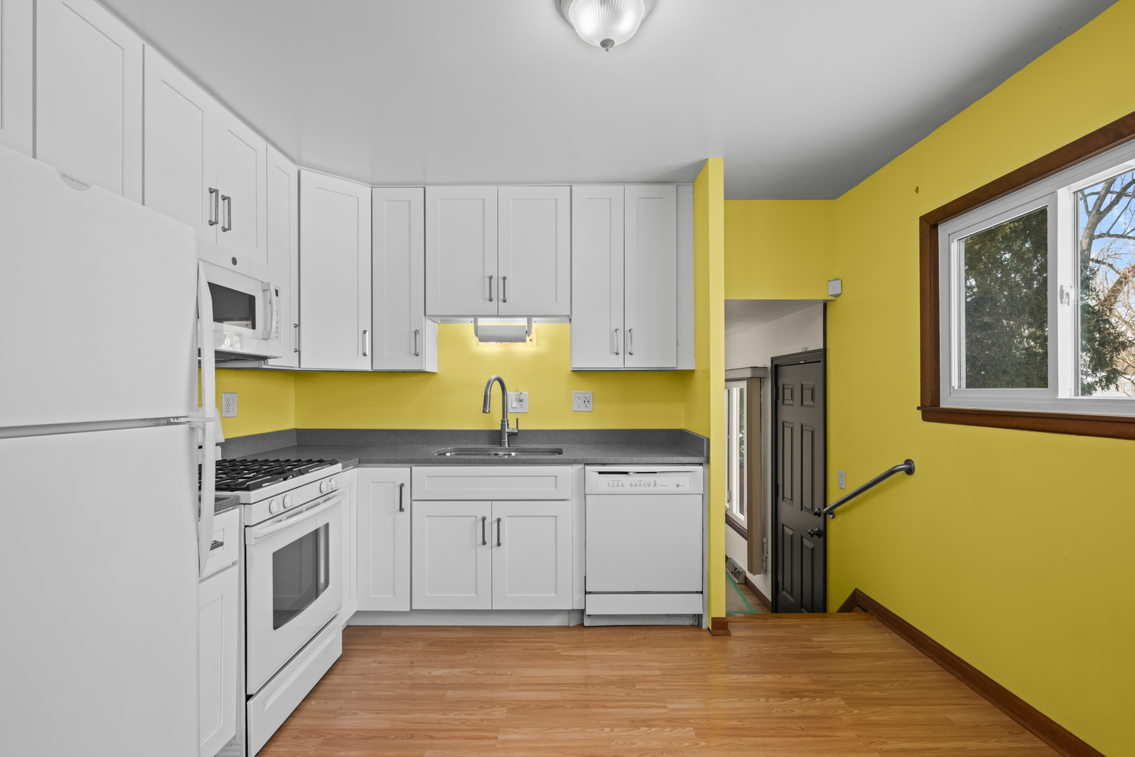 1368 E Palatine Road