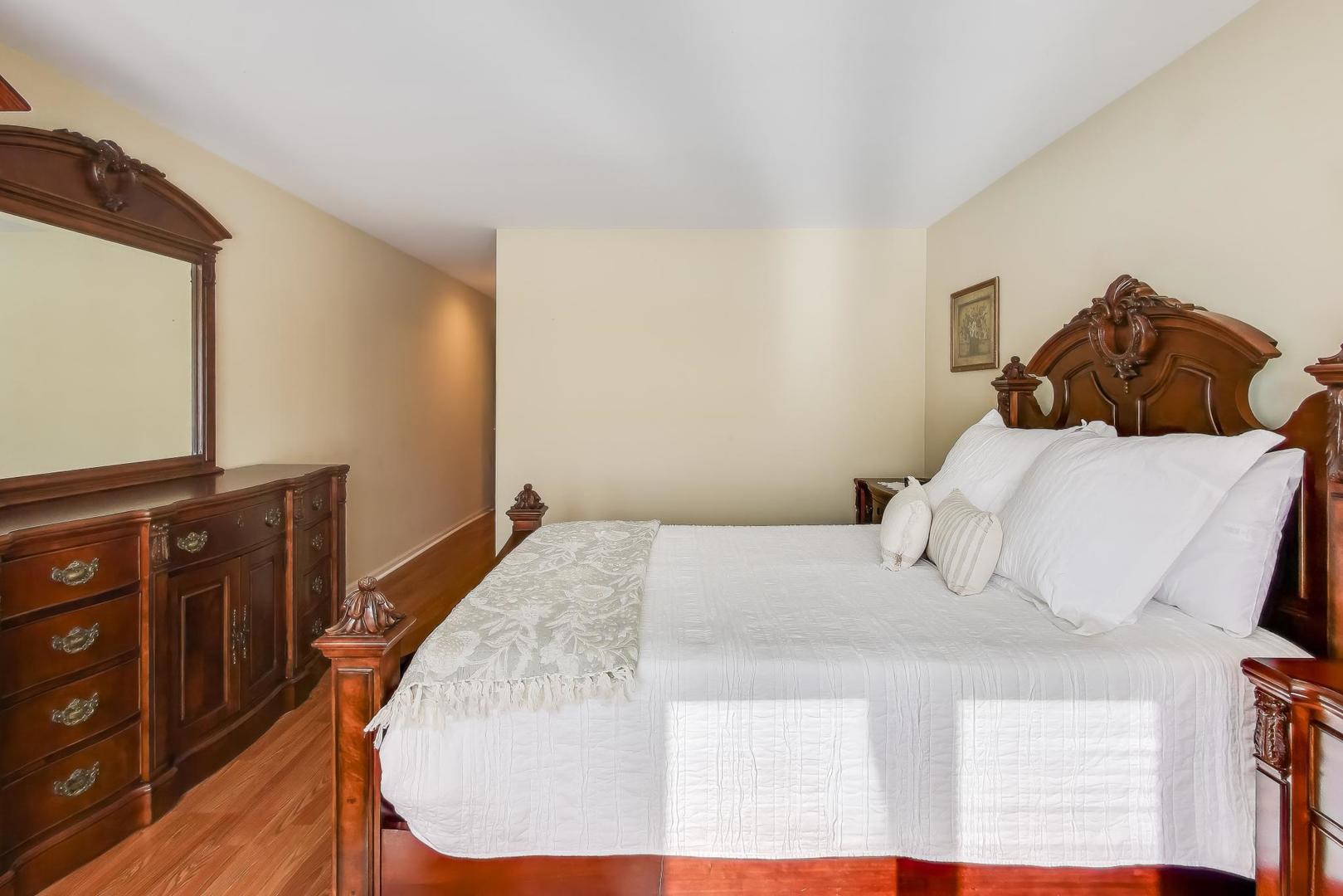 1501 N Courtland Drive