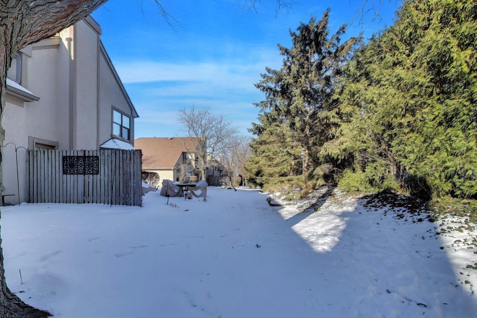 141 Chatsworth Circle