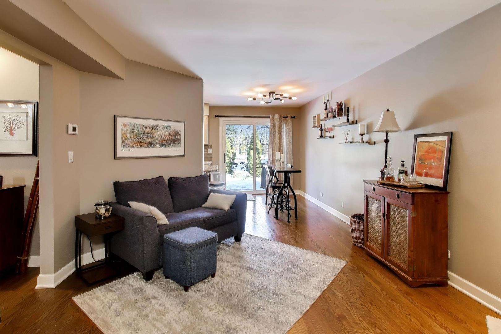 141 Chatsworth Circle