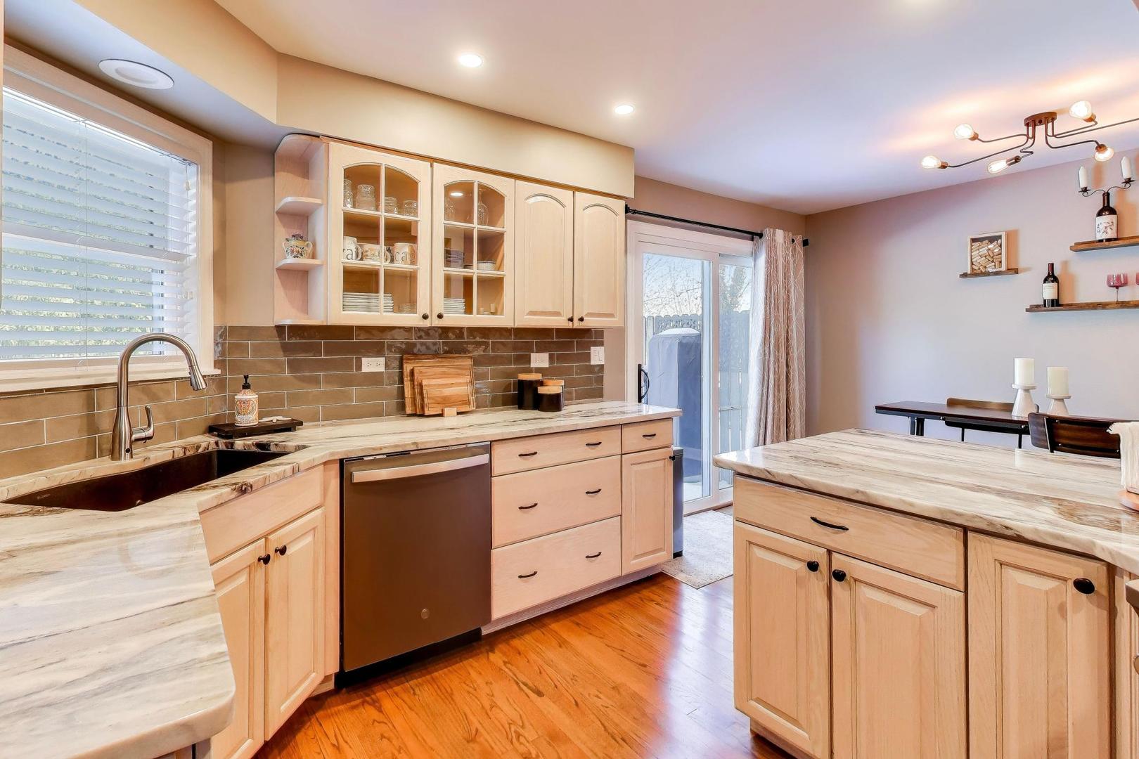 141 Chatsworth Circle