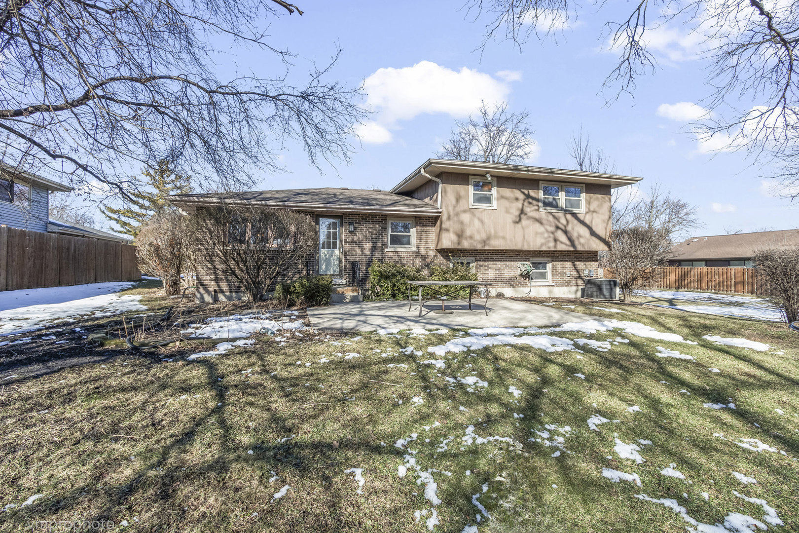 455 E Granville Avenue