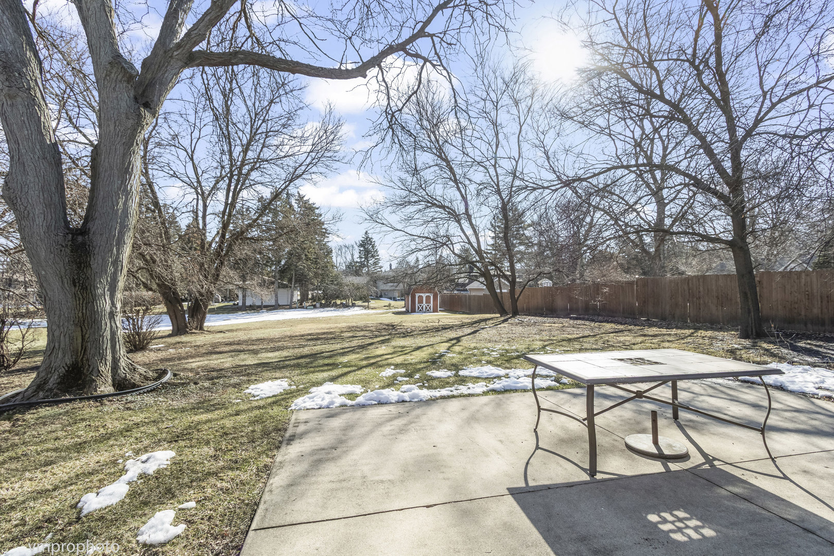 455 E Granville Avenue