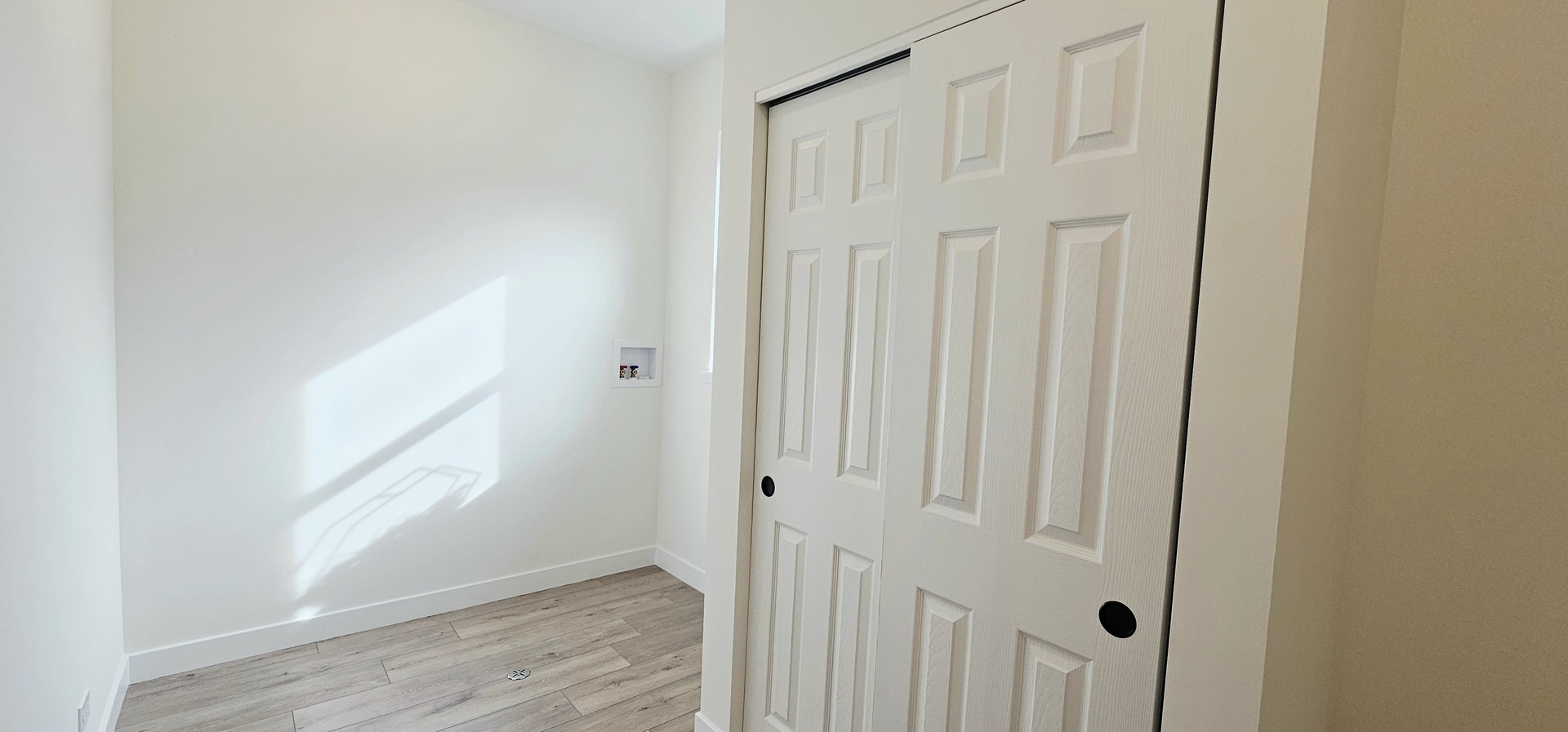 1004 Joshua Lane