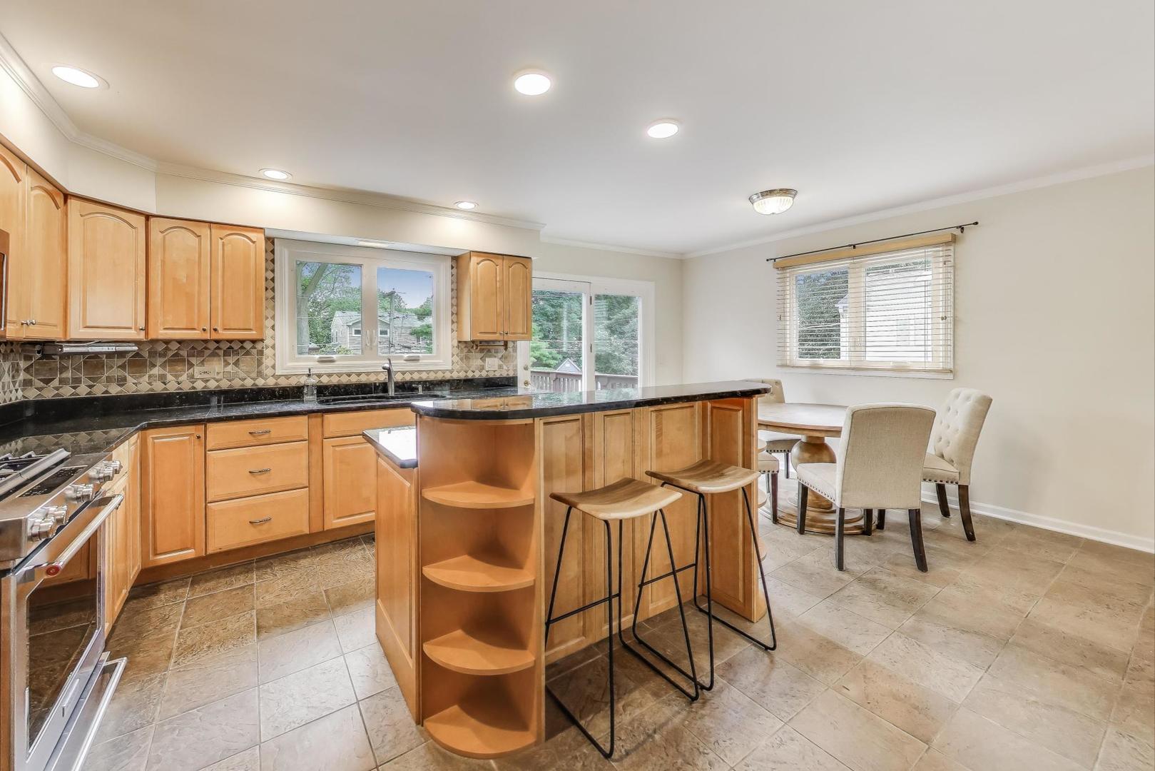 111 S Brighton Place