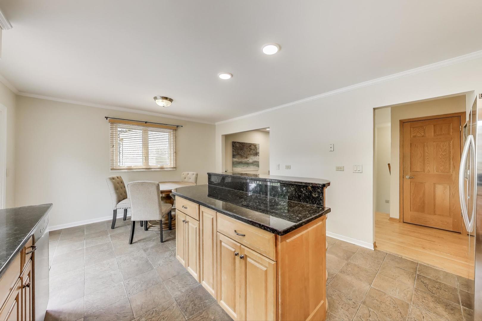 111 S Brighton Place