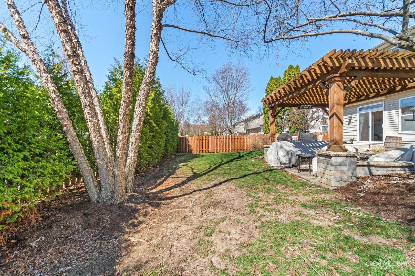 3435 Antoine Place