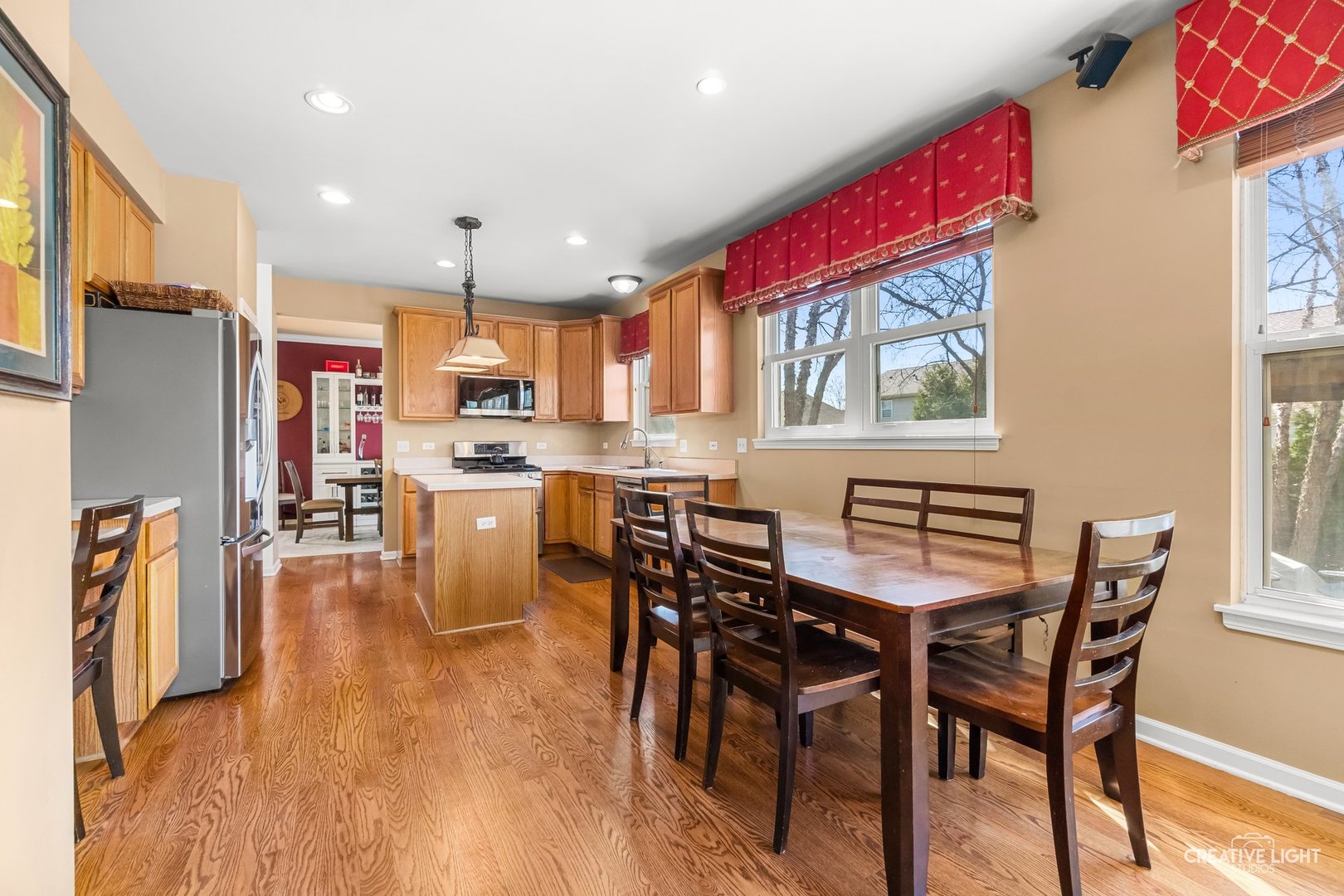 3435 Antoine Place