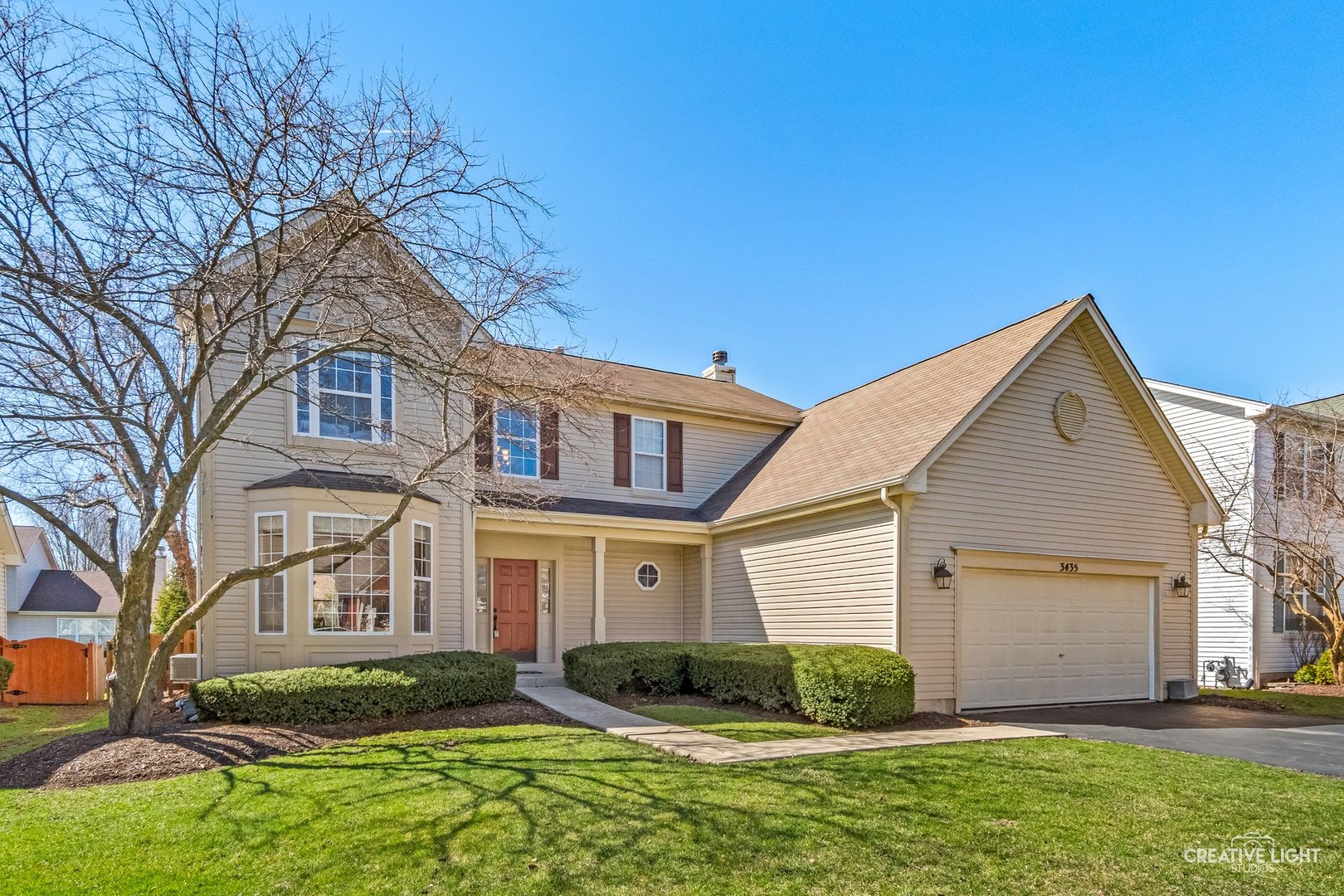 3435 Antoine Place