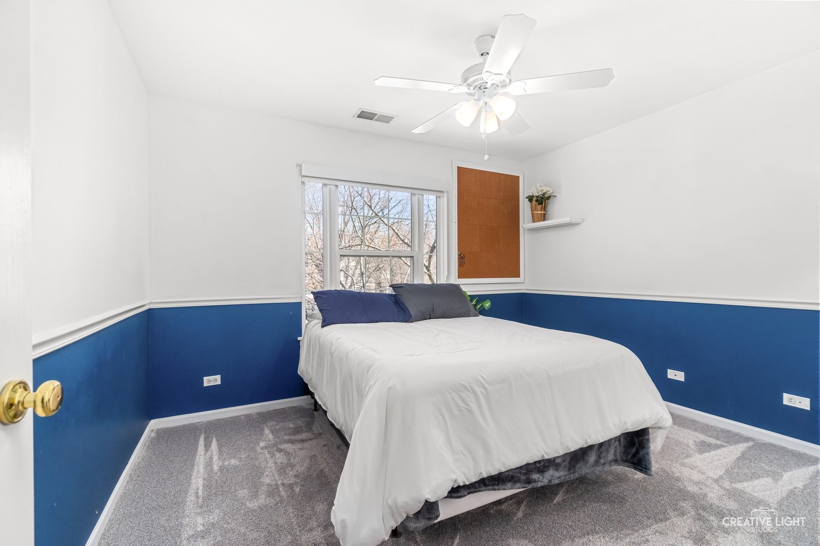 3435 Antoine Place