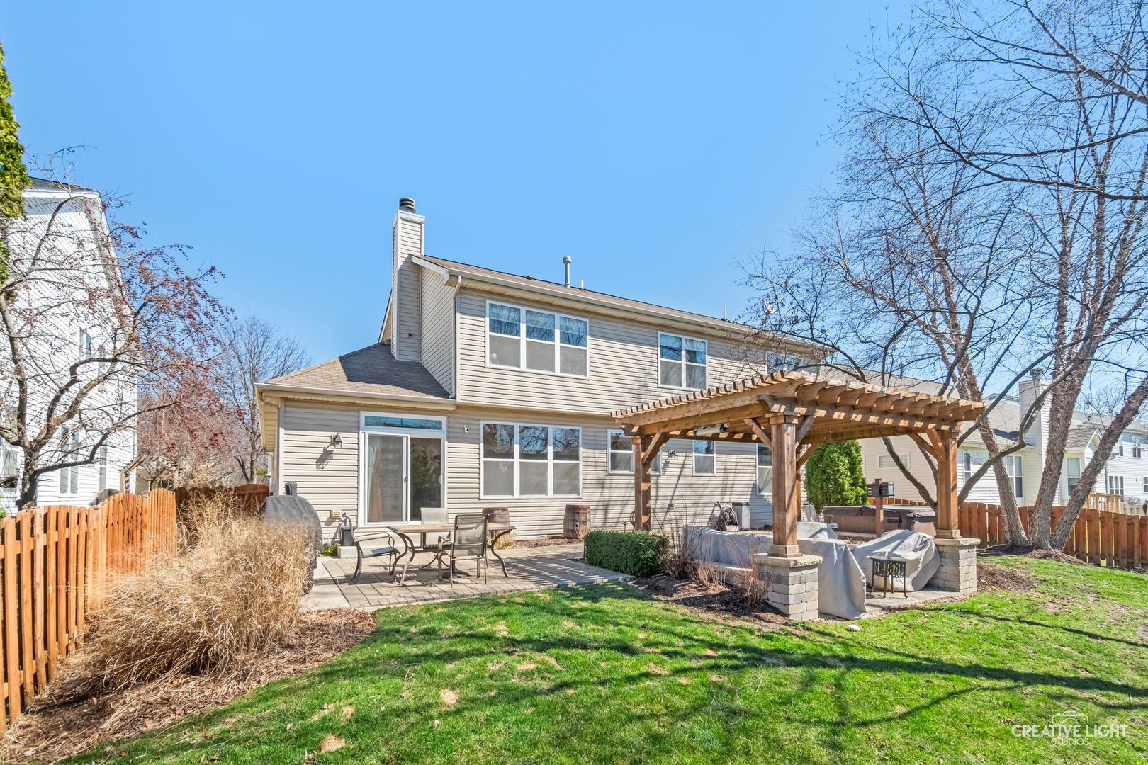 3435 Antoine Place
