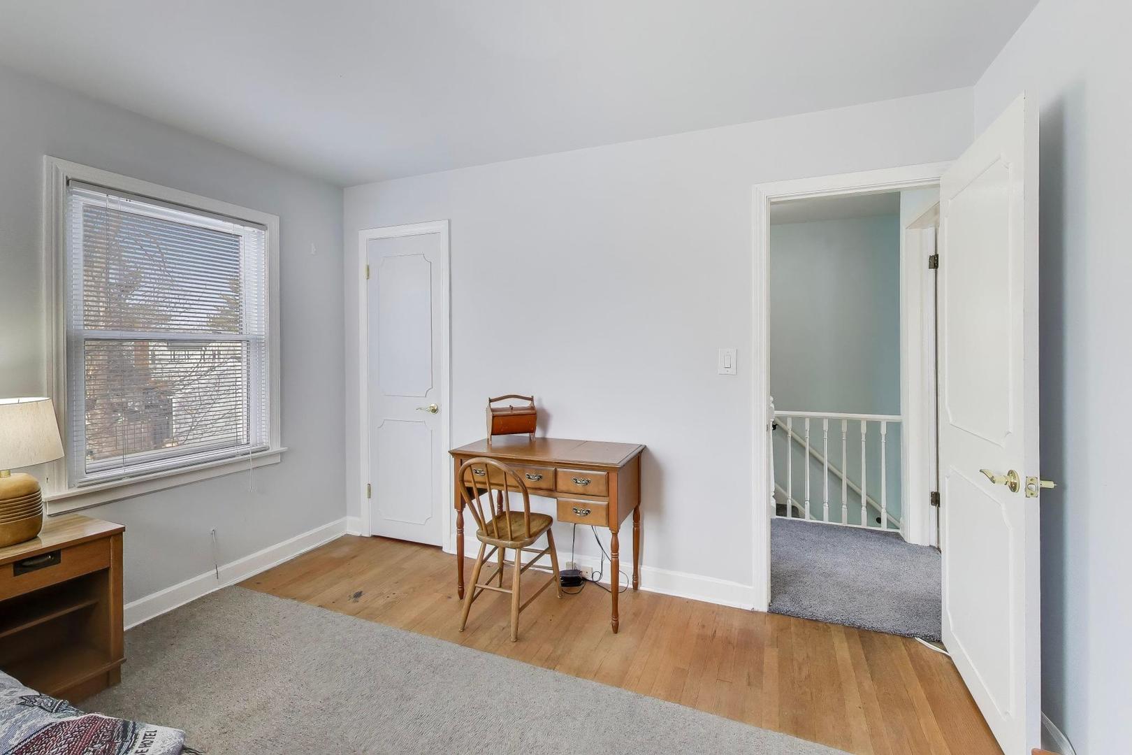 200 S Derbyshire Lane