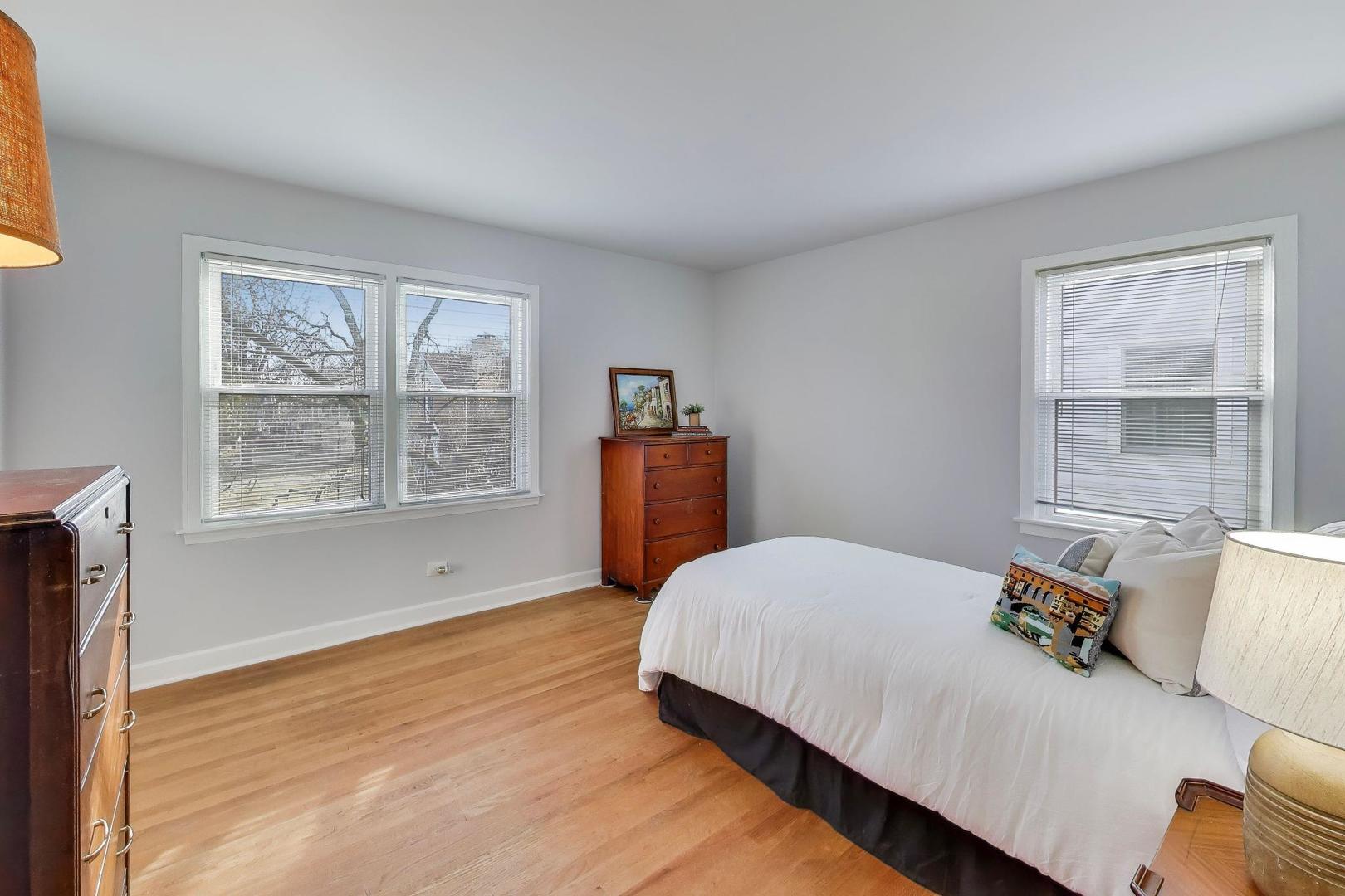 200 S Derbyshire Lane