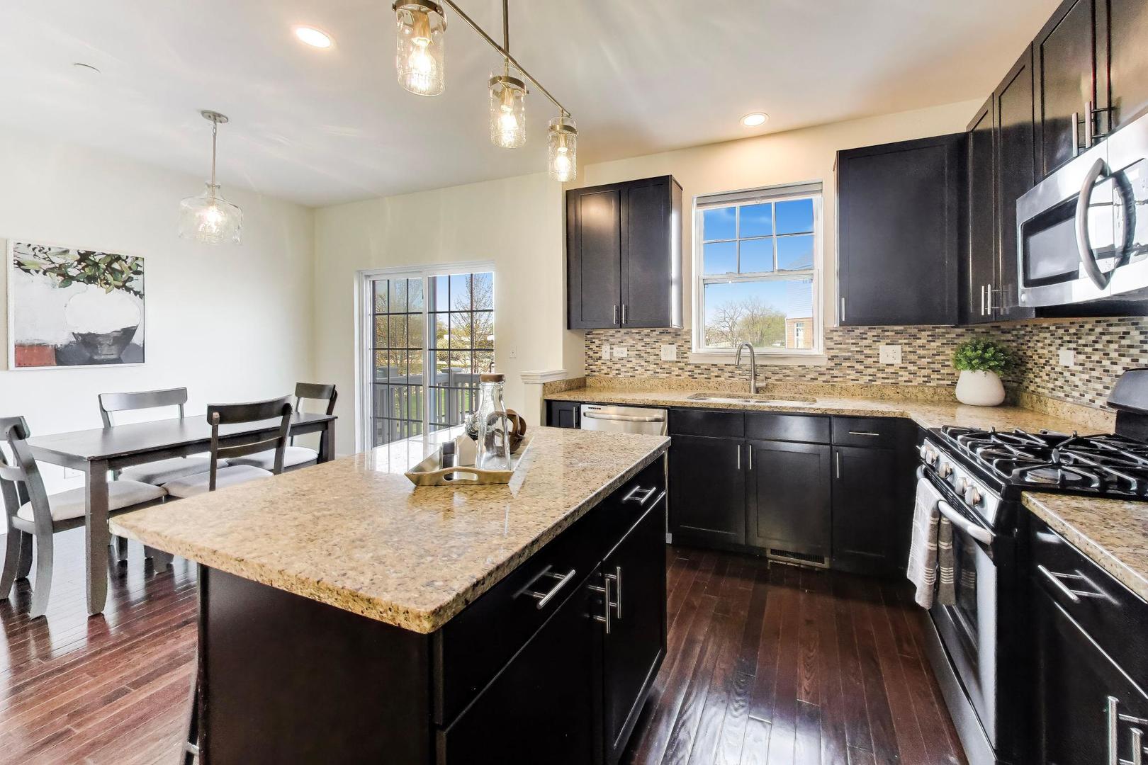 366 COUNTRY CLUB Drive