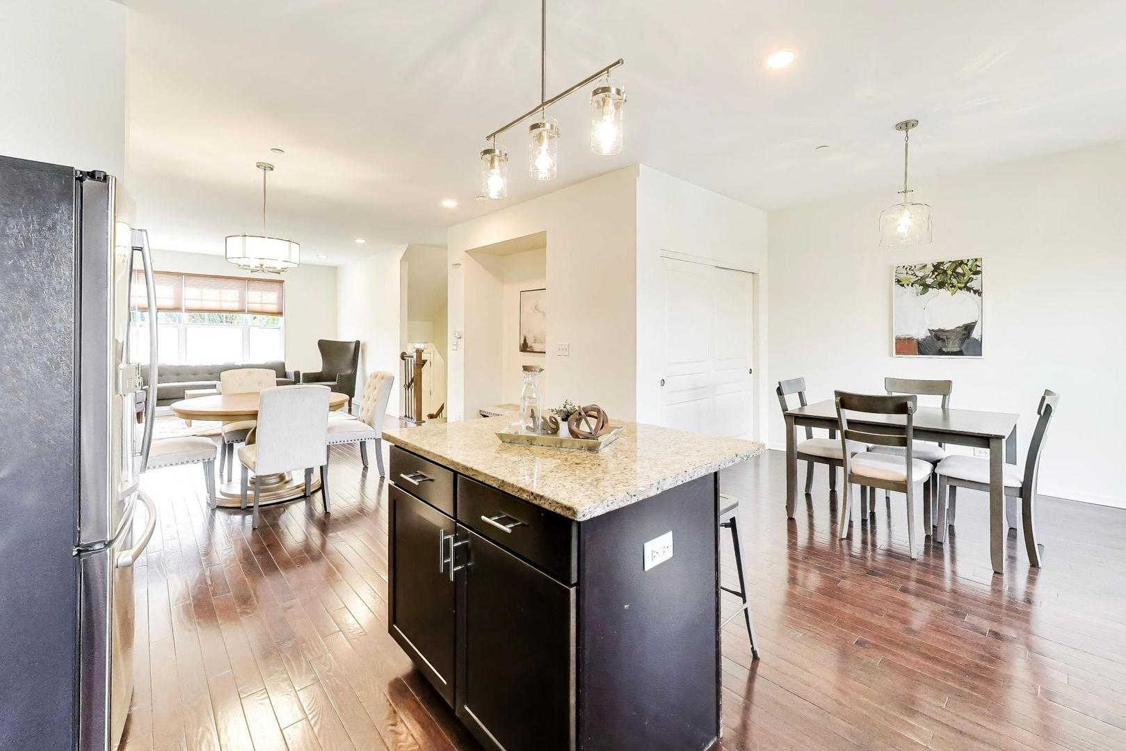 366 COUNTRY CLUB Drive