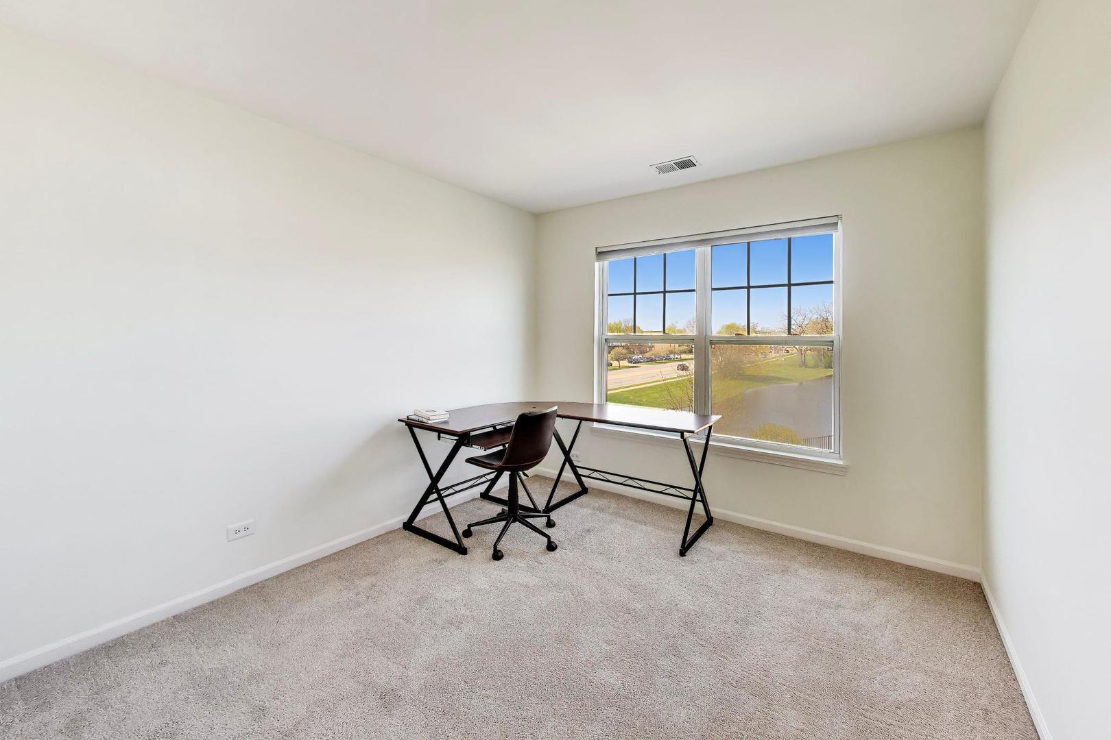 366 COUNTRY CLUB Drive