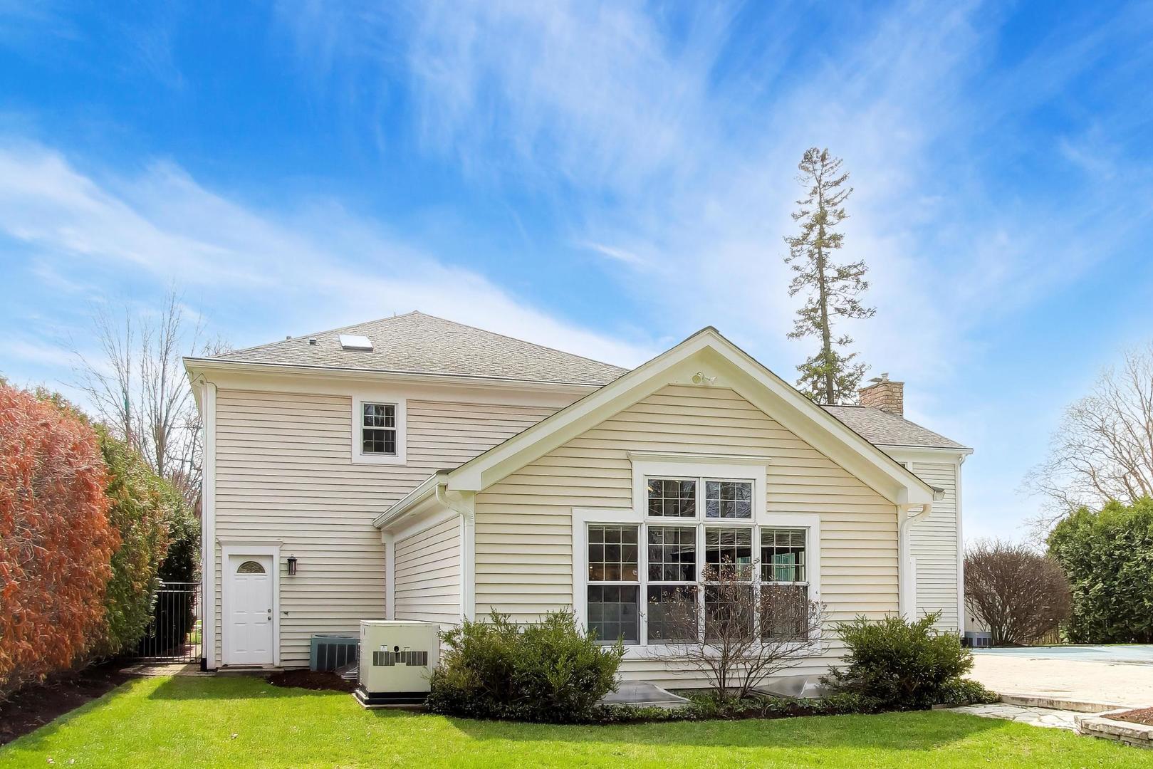 1212 W Clarendon Road