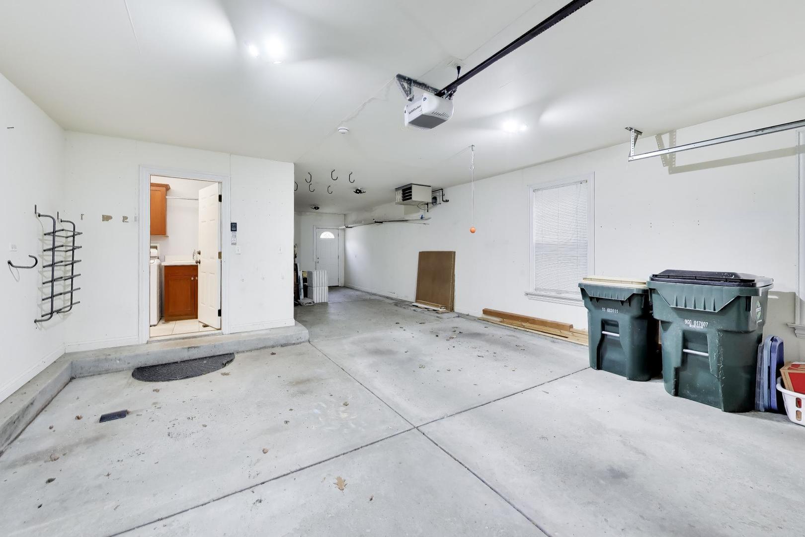 1212 W Clarendon Road