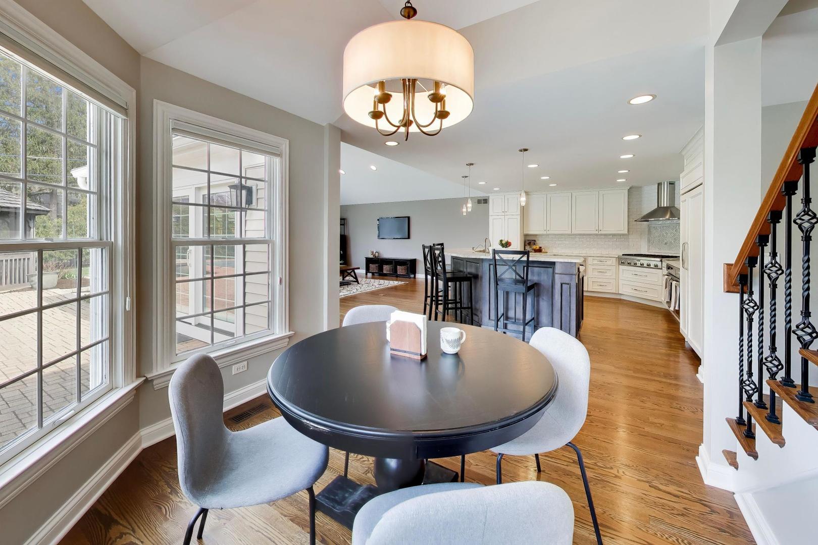 1212 W Clarendon Road