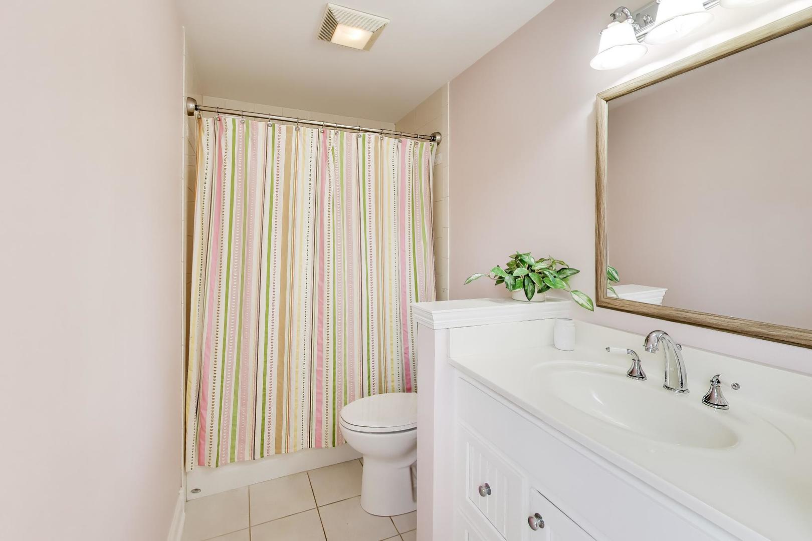 1212 W Clarendon Road