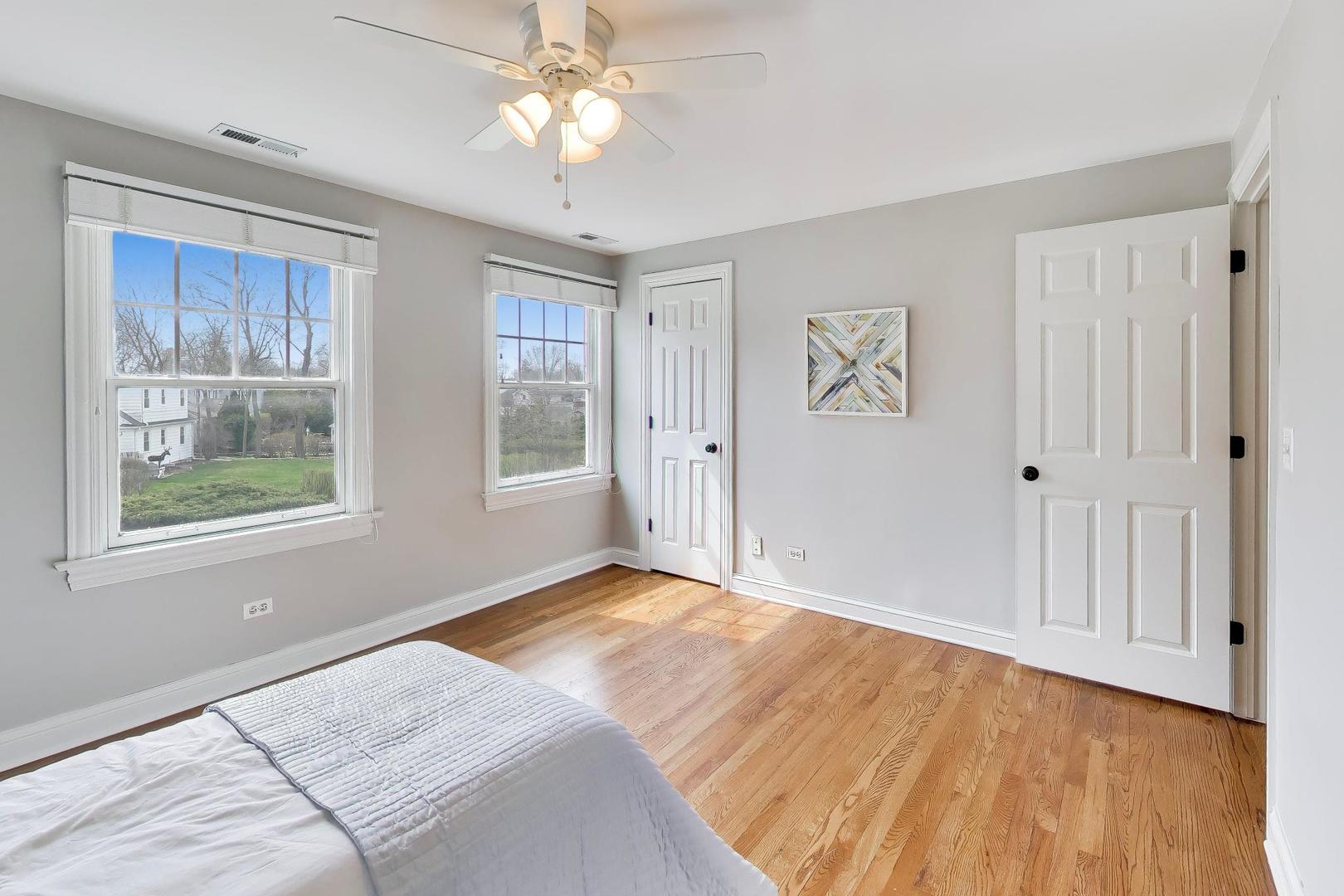 1212 W Clarendon Road