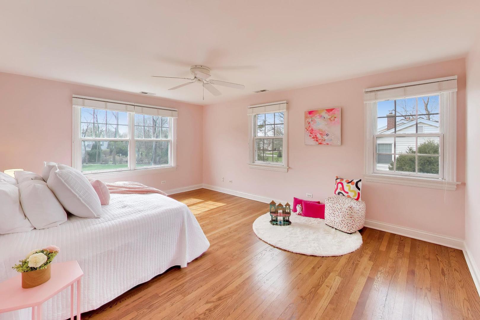 1212 W Clarendon Road