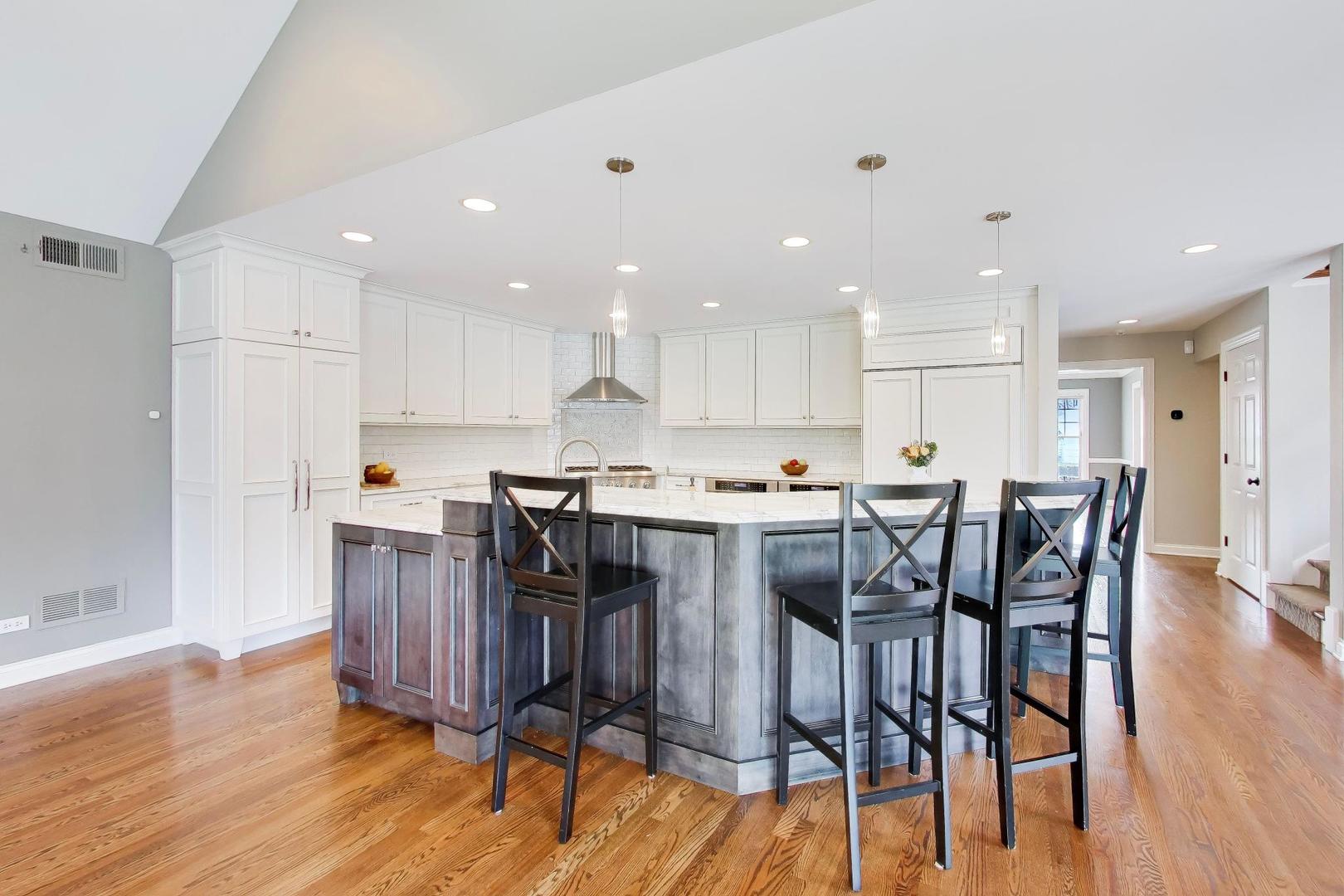 1212 W Clarendon Road