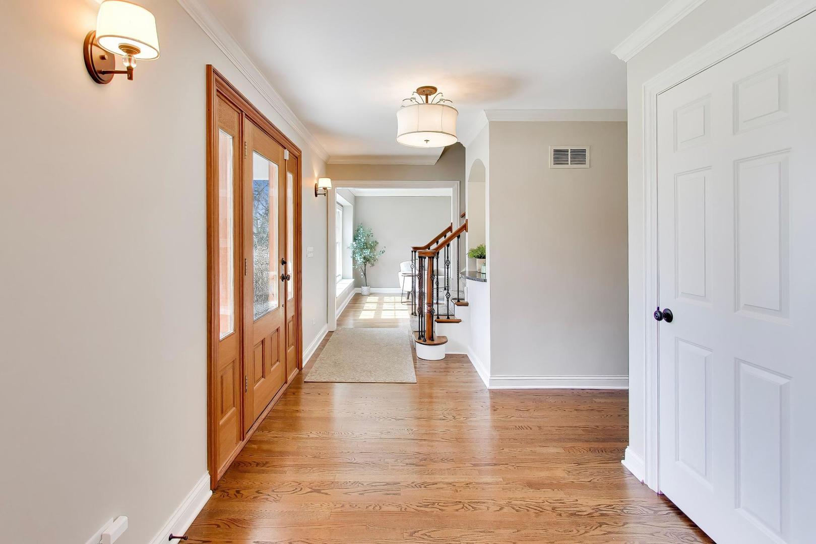 1212 W Clarendon Road