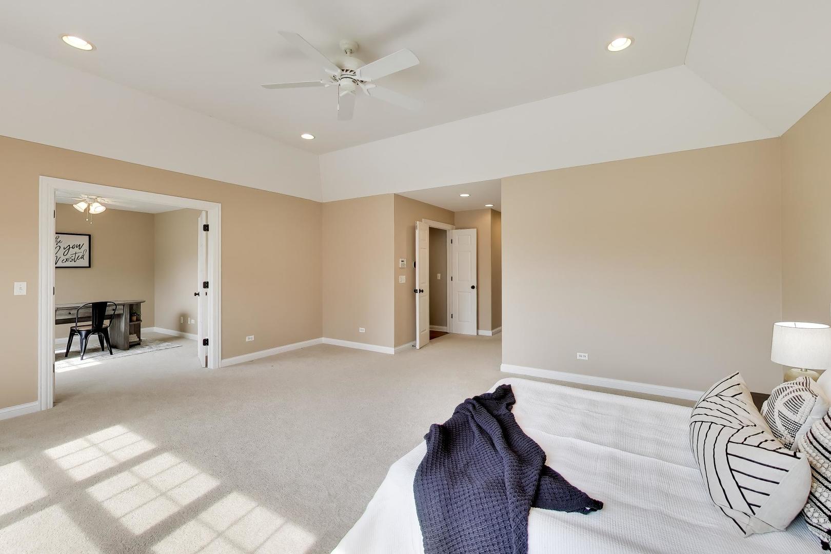 1212 W Clarendon Road