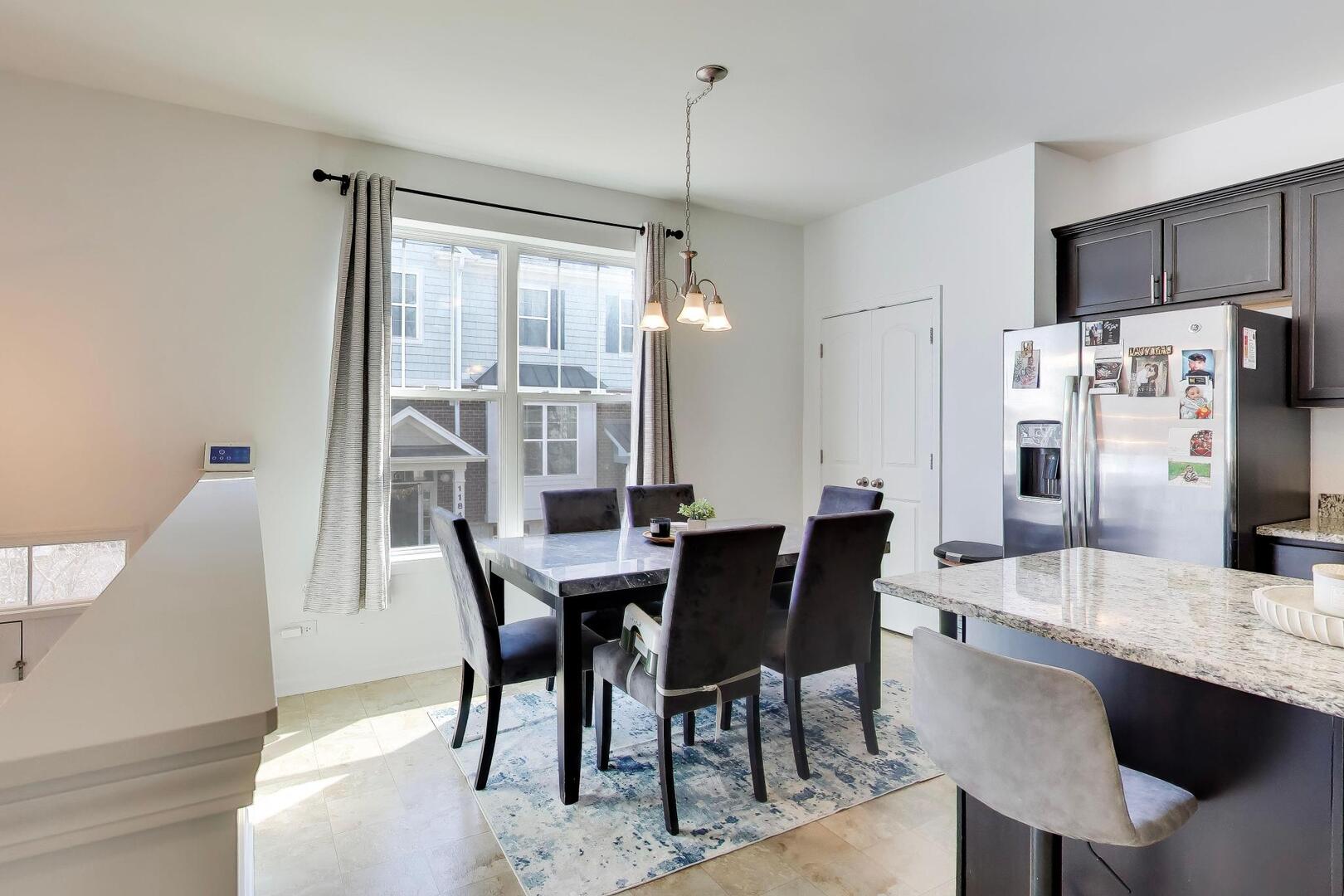 1174 Evergreen Avenue