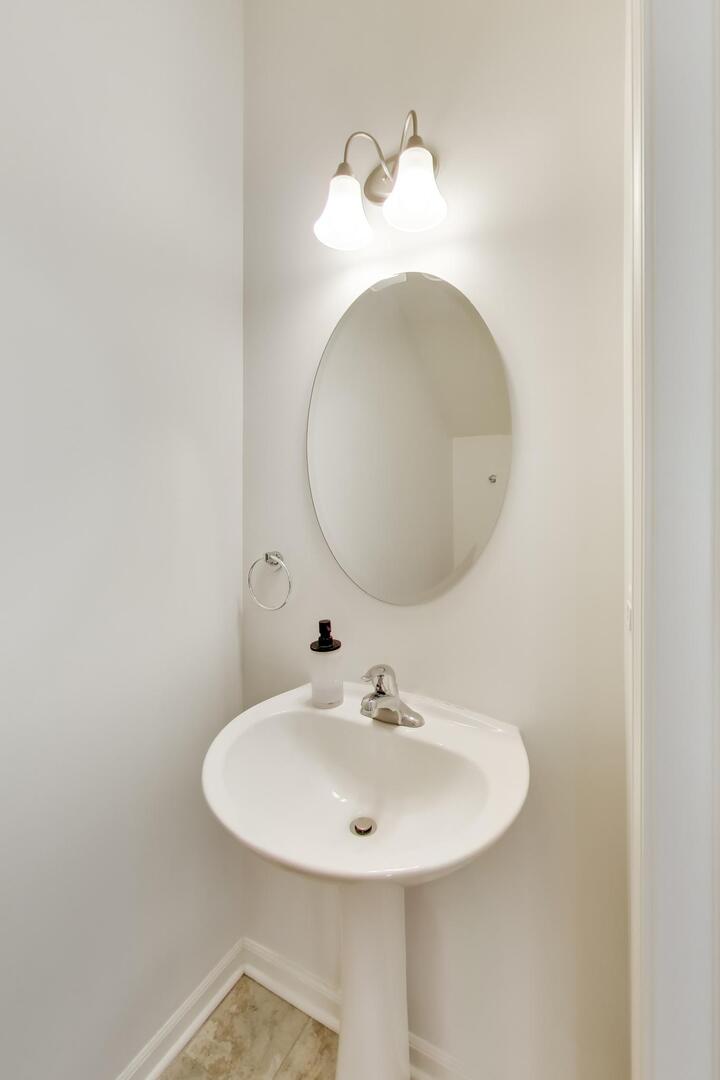 1174 Evergreen Avenue