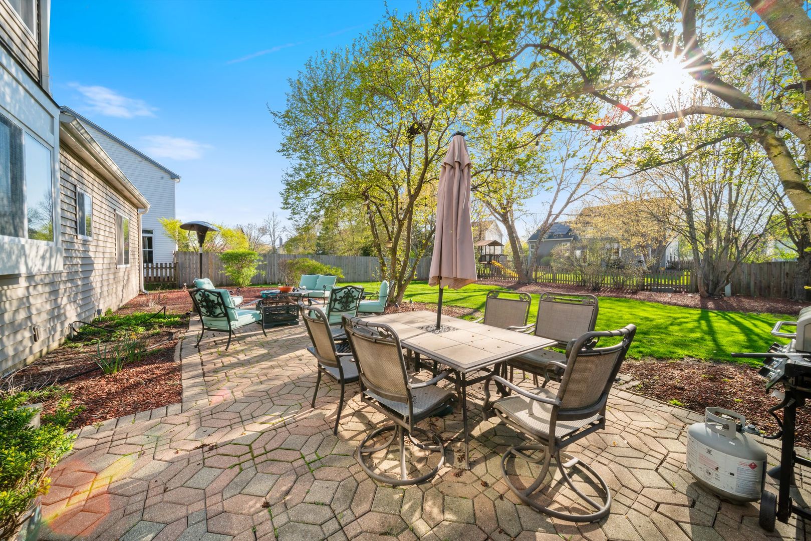 1126 Vista Drive