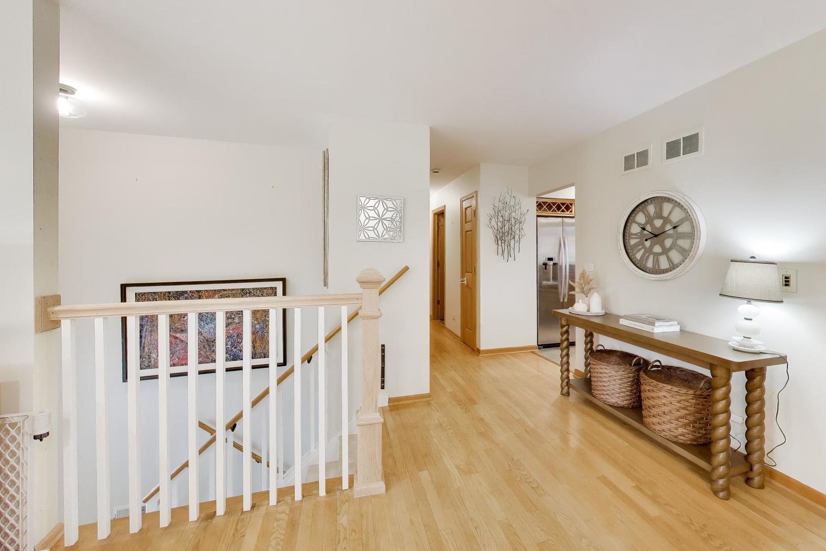 111 S Brighton Place