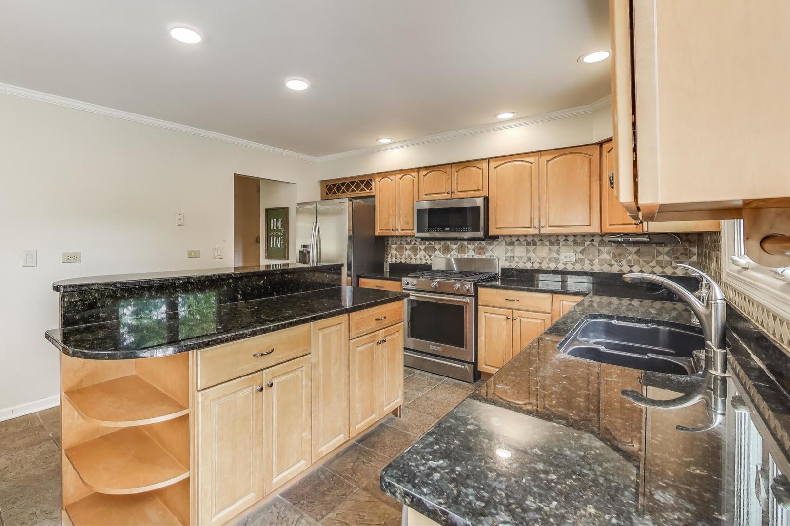 111 S Brighton Place