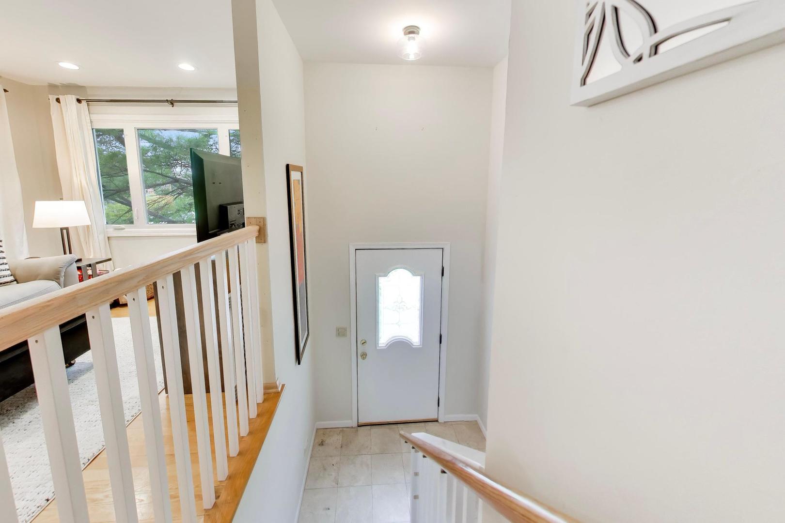 111 S Brighton Place