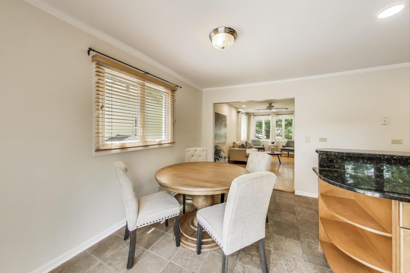 111 S Brighton Place