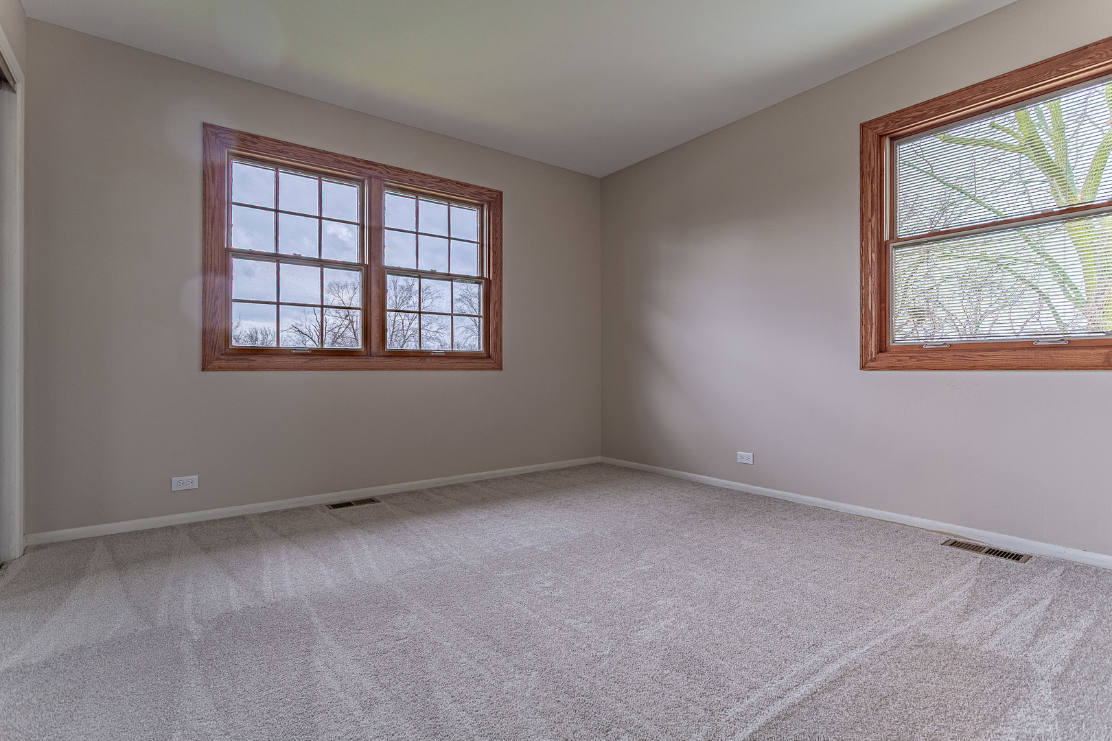 544 NORTHAMPTON Circle
